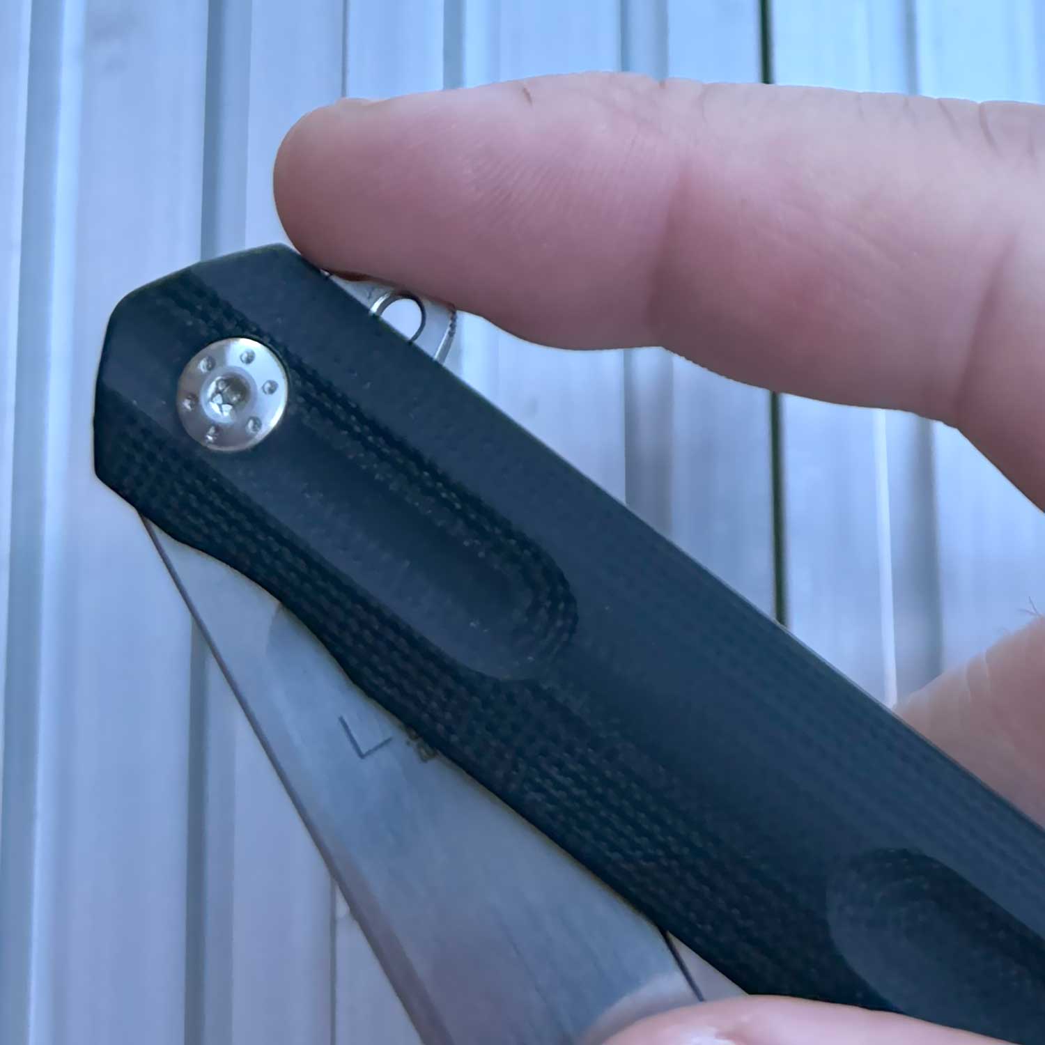 Böker Plus Kyoto – Taschenmesser mit D2-Klinge, G10 Griff, Titanclip & Nylon-Etui – Detailansicht