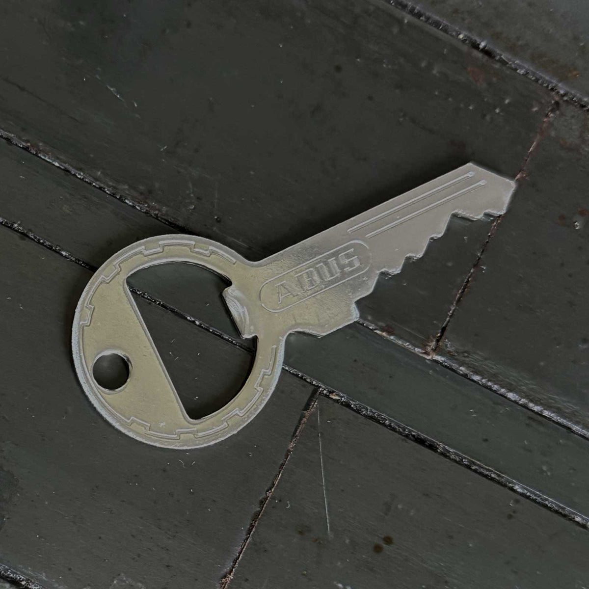 ABUS Flaschenöffner – Produktansicht – Detailansicht 1