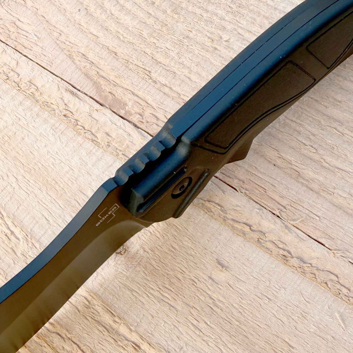 Böker Plus Advance Pro Fixed Blade – taktisches Messer mit Nylonscheide – Detailansicht