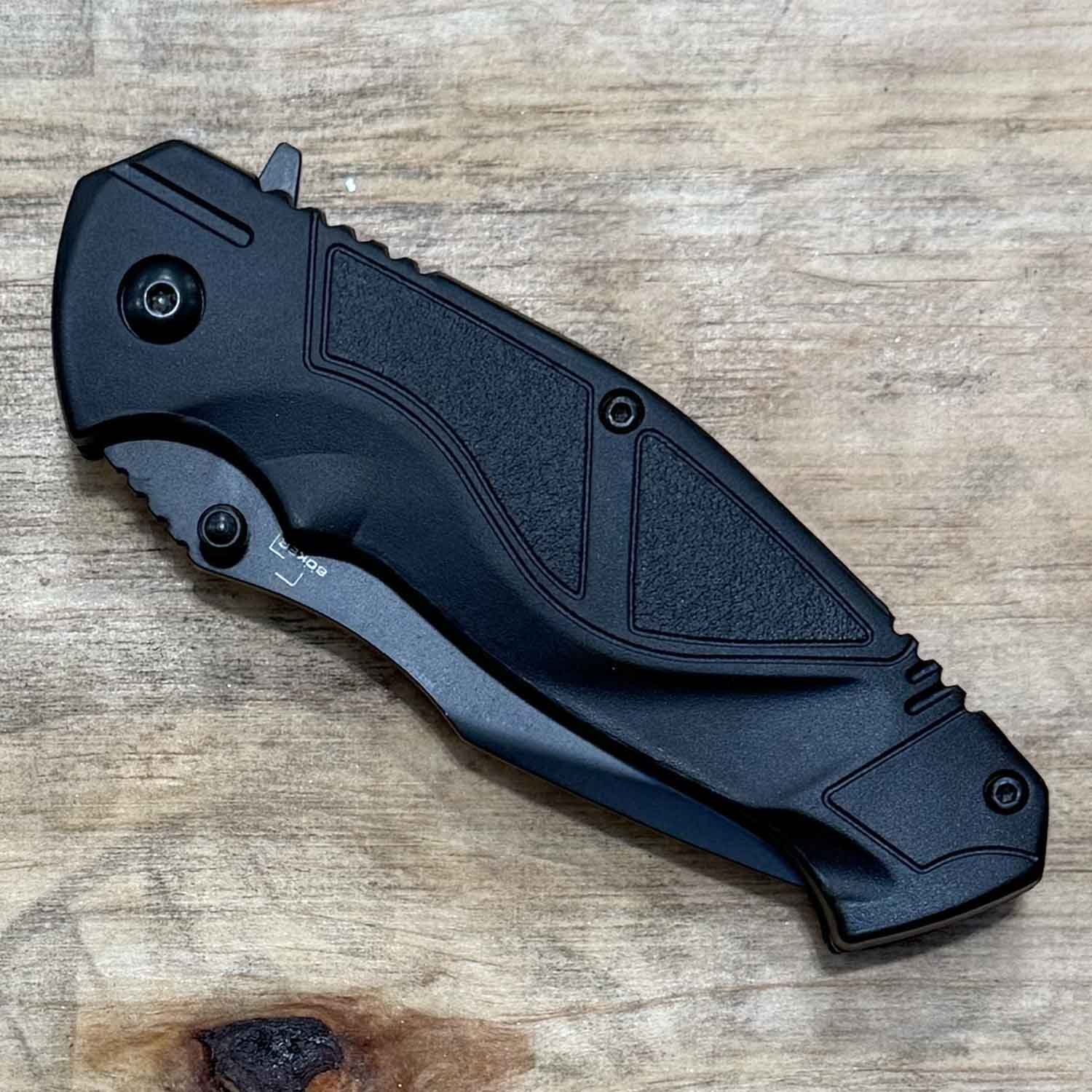 Böker Plus All Black Pro – Taschenmesser mit D2-Klinge & Tip-Up Clip – Detailansicht
