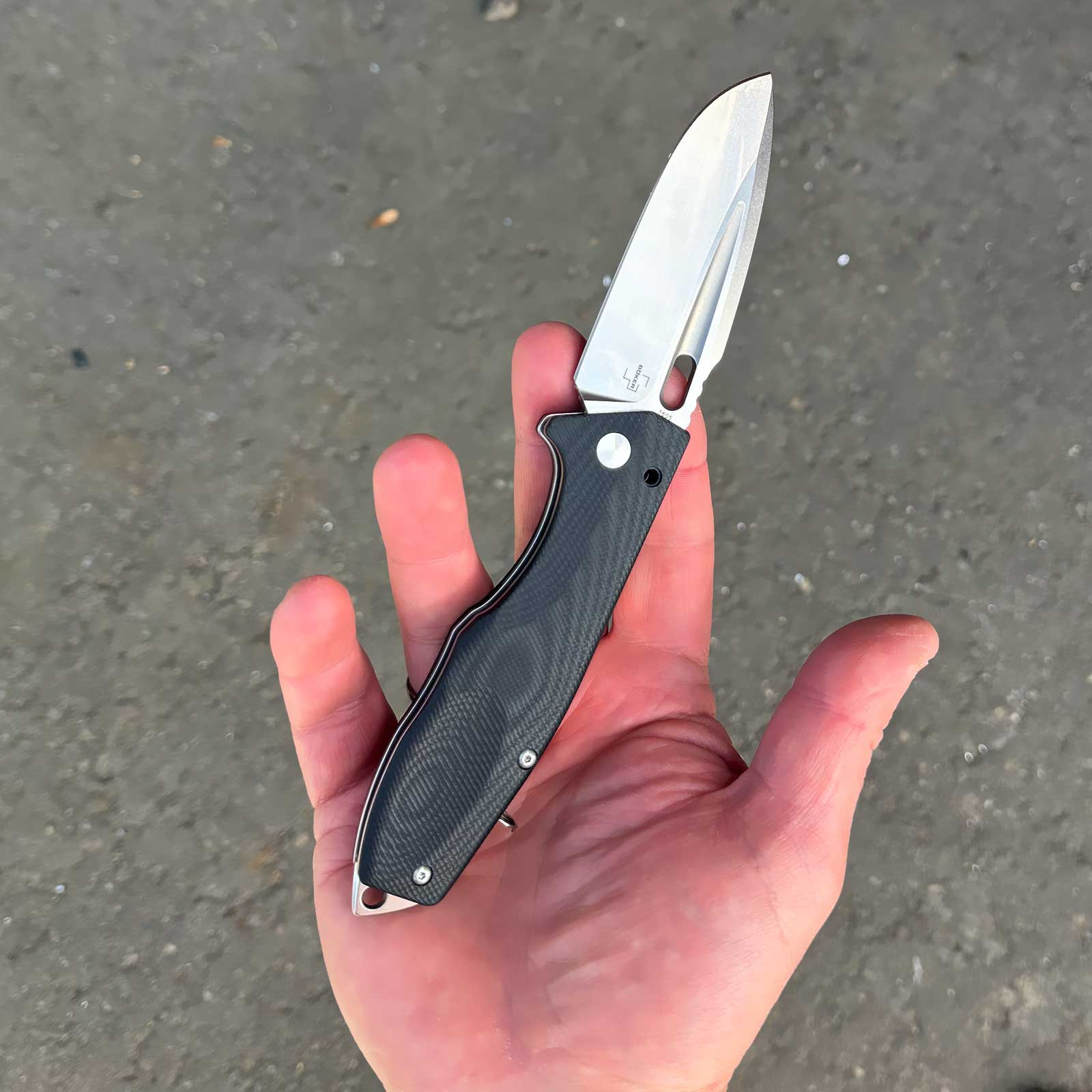 Böker Plus Caracal Folder 42 – Slipjoint Taschenmesser mit Sicherungsstift & Clip – Detailansicht