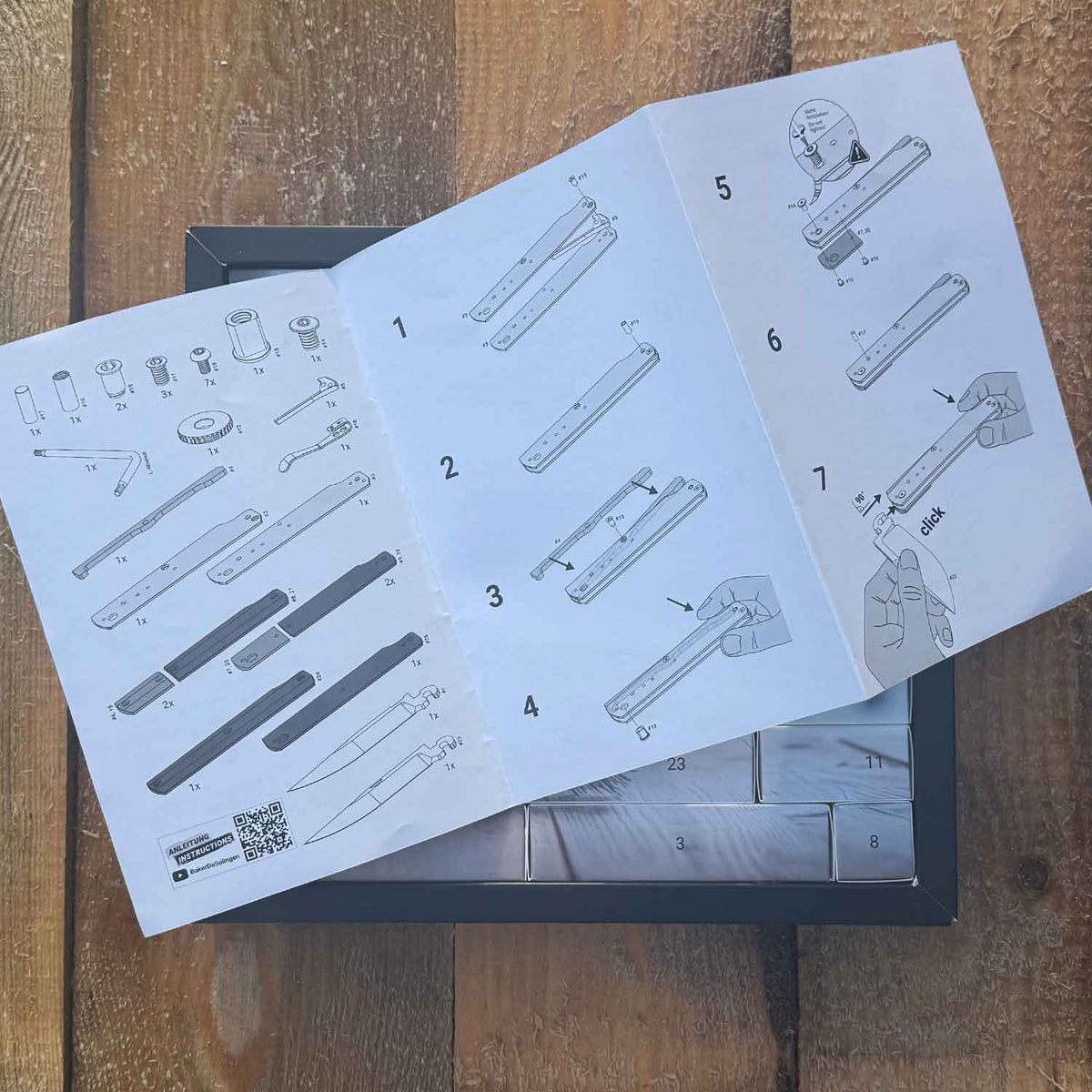 Böker Plus Adventskalender 2025 Cataclyst – Limitierter Taschenmesser-Bausatz – Detailansicht