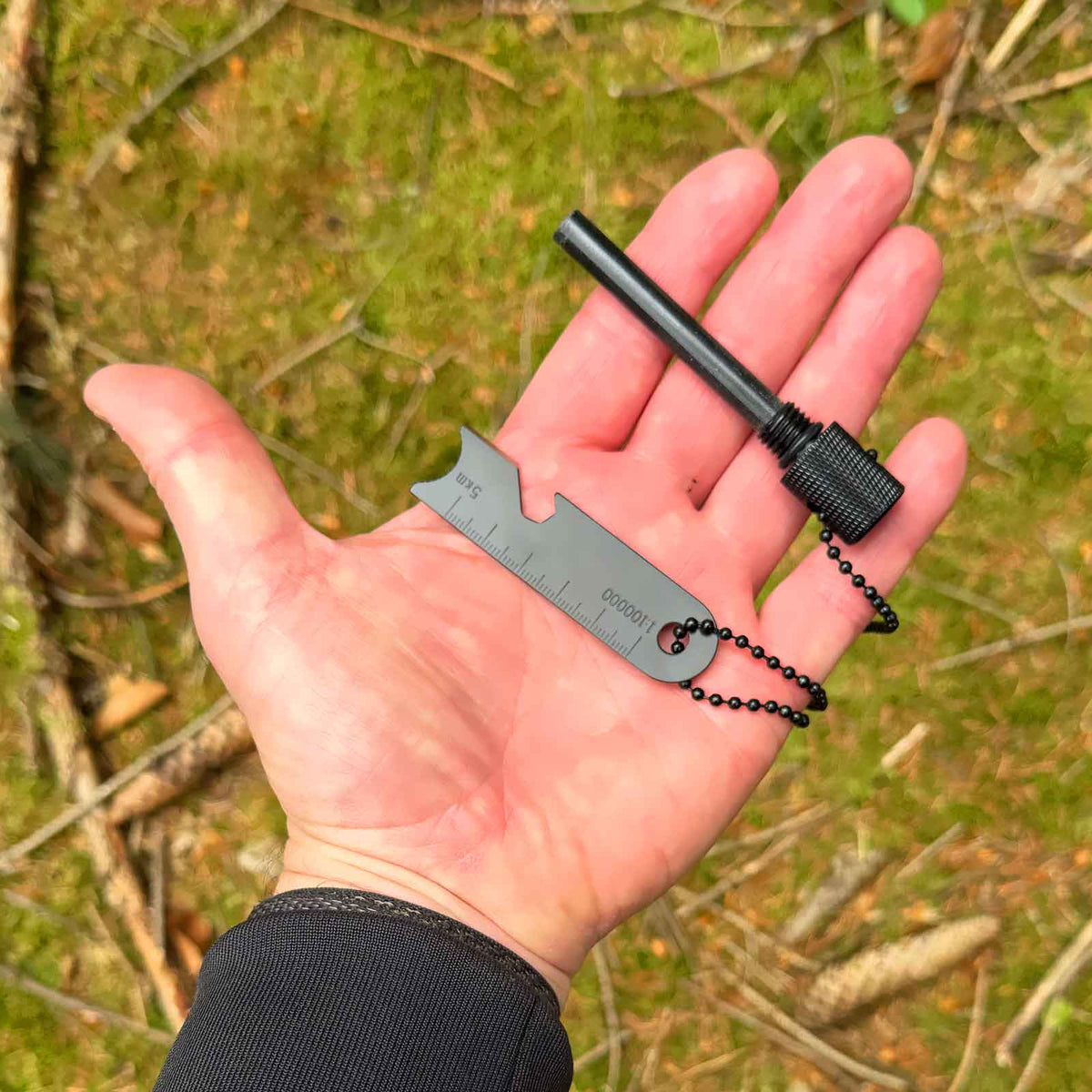 Böker Plus Fire Starter - Größe in der Hand