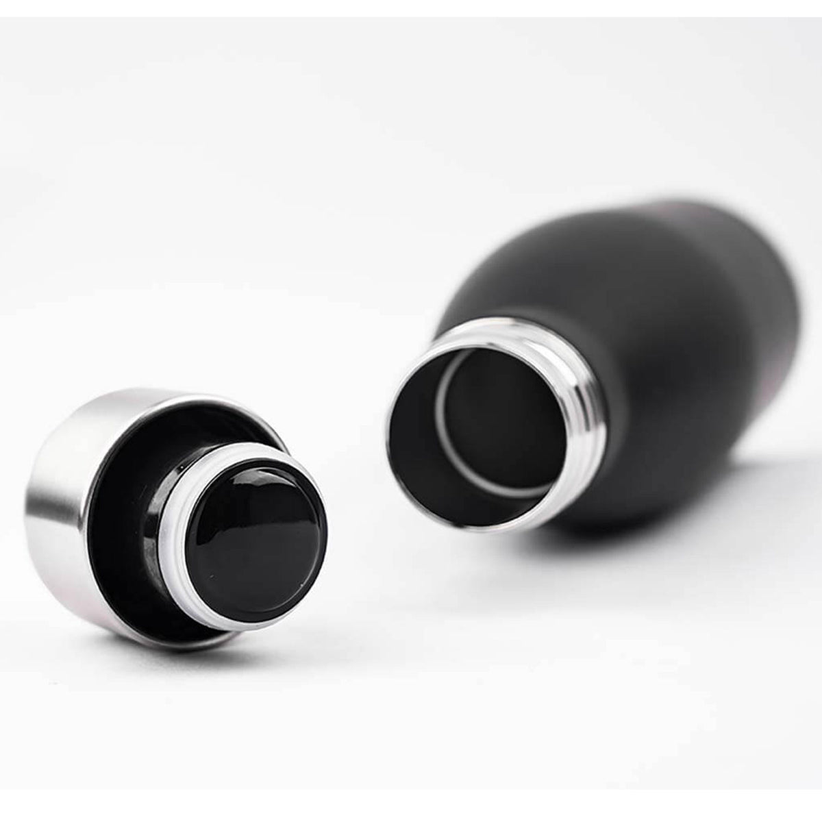 Böker Thermosflasche 500ml – für Outdoor und Camping