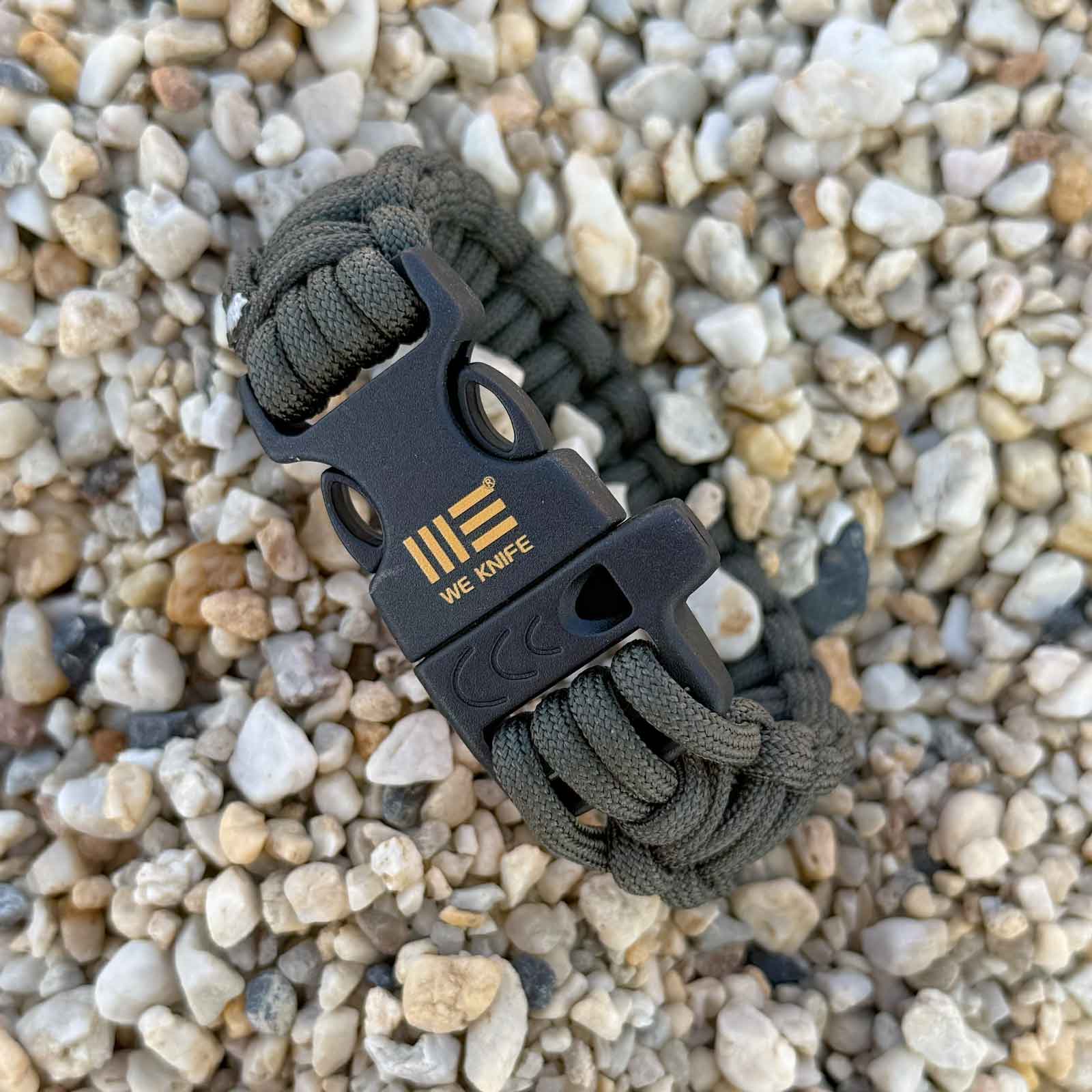 WE Knife Survival Bracelet - Überlebensarmband aus Paracord mit Signalpfeife – Produktbild
