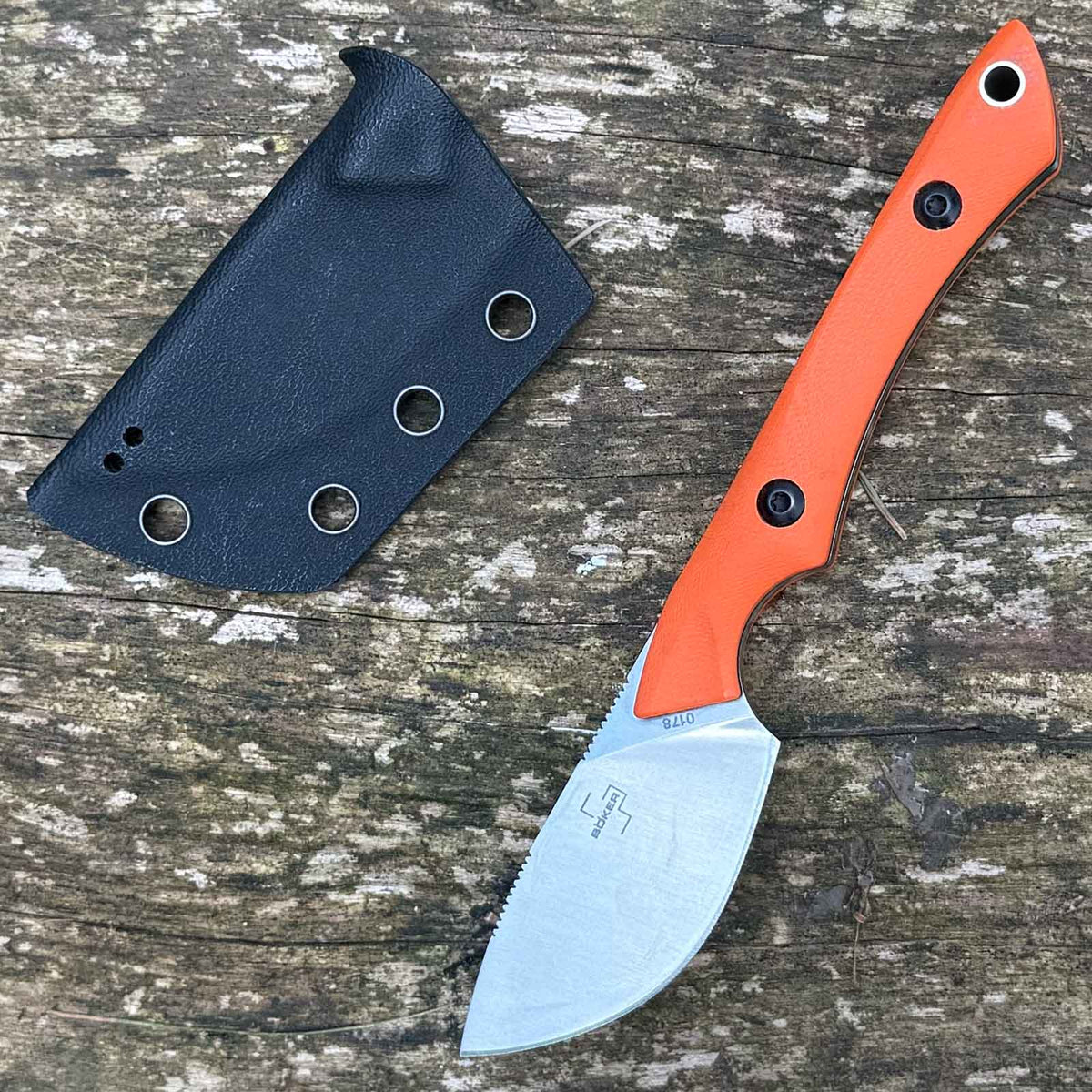 Böker Plus M.U.K. Outdoormesser orange mit Kydexscheide
