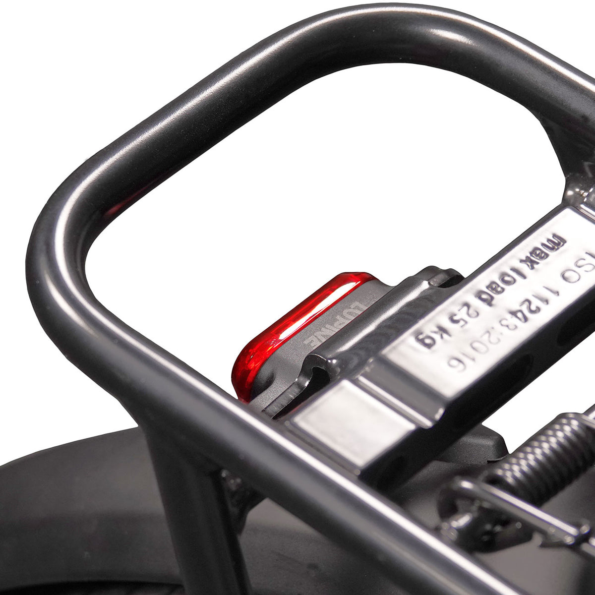 Lupine C14 G Rücklicht für E-Bike Gepäckträger-Variante ohne Bremslicht – Detailansicht
