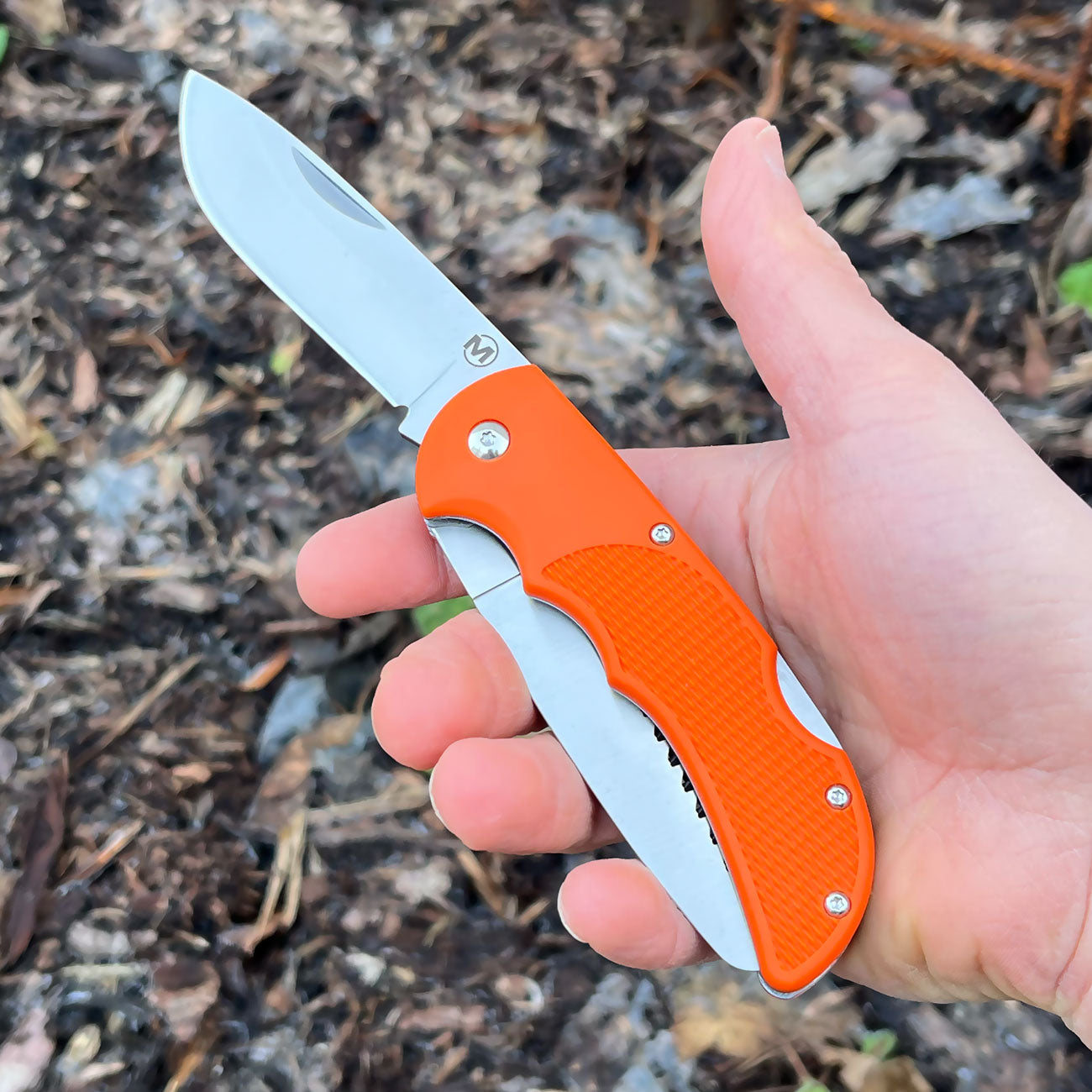 Magnum HL Triple Pocket Knife - Jagd Taschenmesser mit 2 Aufbrechklingen und Knochensäge inkl. Nylonetui – Detailansicht