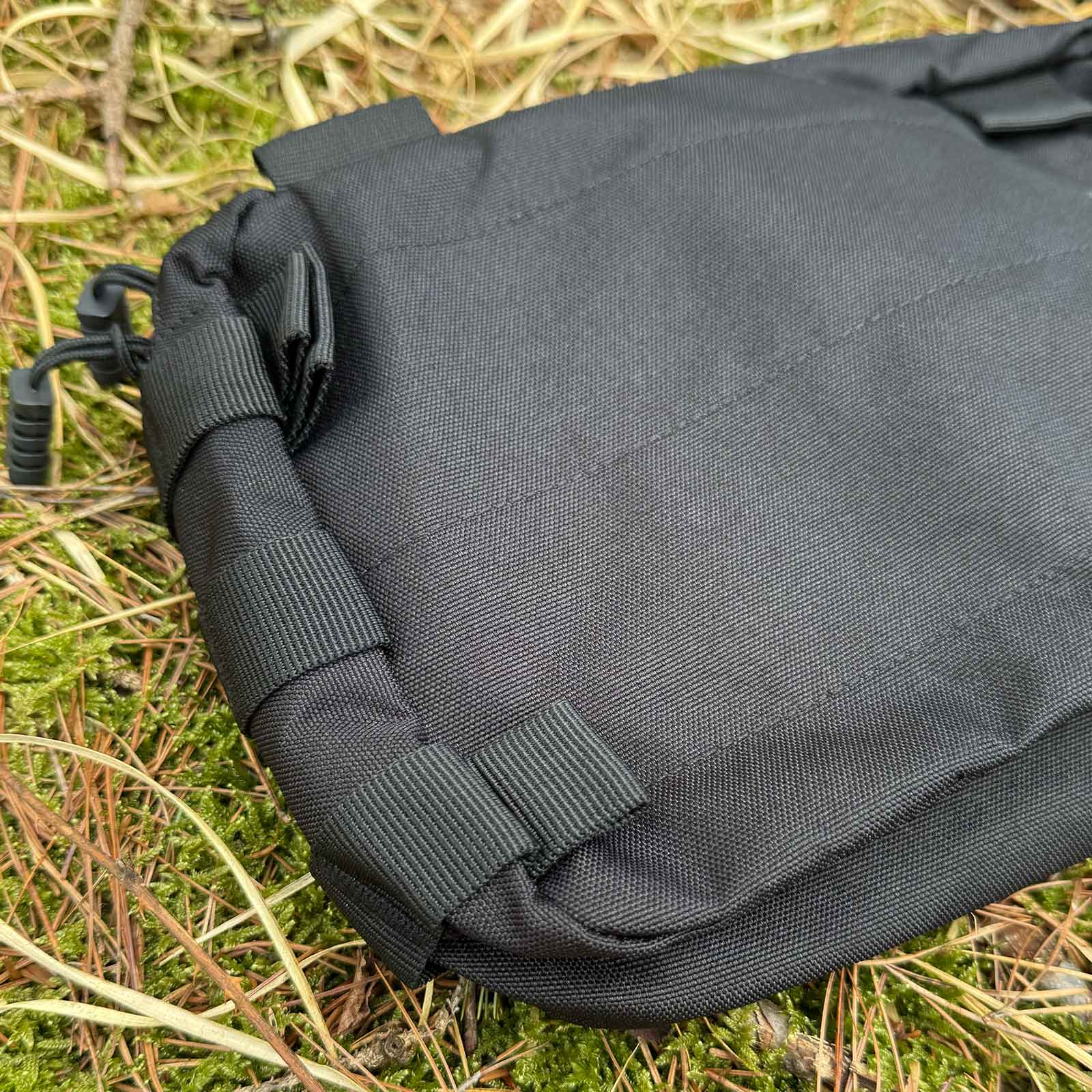 Nitecore NUP30 Tactical Utility Pouch – Detail Nylon Material