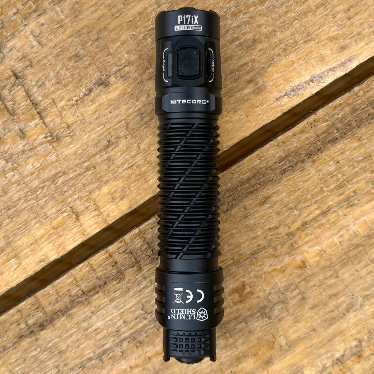 Nitecore P17iX – taktische Taschenlampe mit 5000 lm, 5500 mAh Akku, USB-C – LEDs und Reflektor