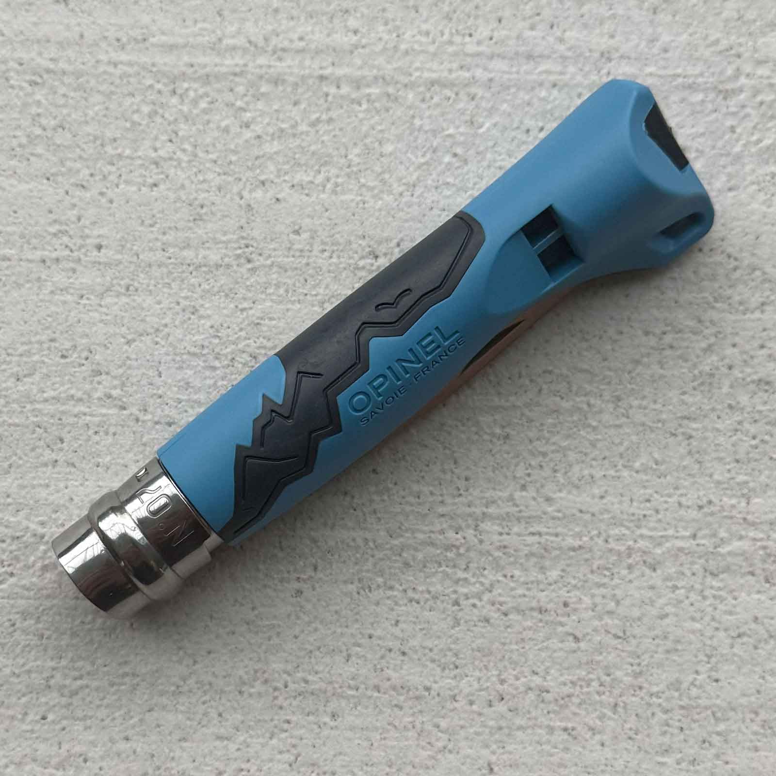 Opinel No 07 Outdoor Junior Kindermesser mit Signalpfeife – Outdoor-Einsatz / Messeransicht