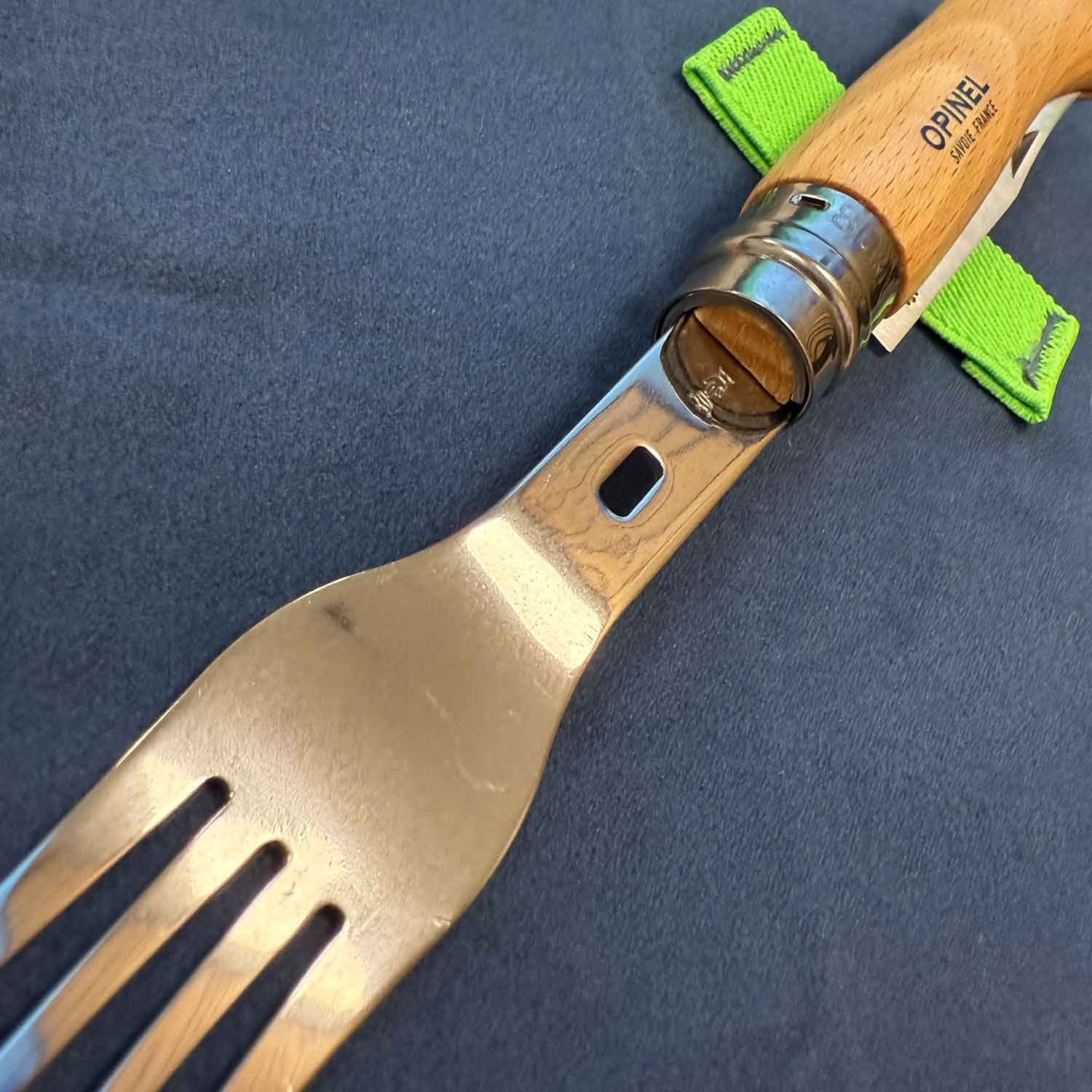 Opinel Picnic Plus – 4-teiliges Picknick- und Campingbesteck Set mit Etui – Detailansicht