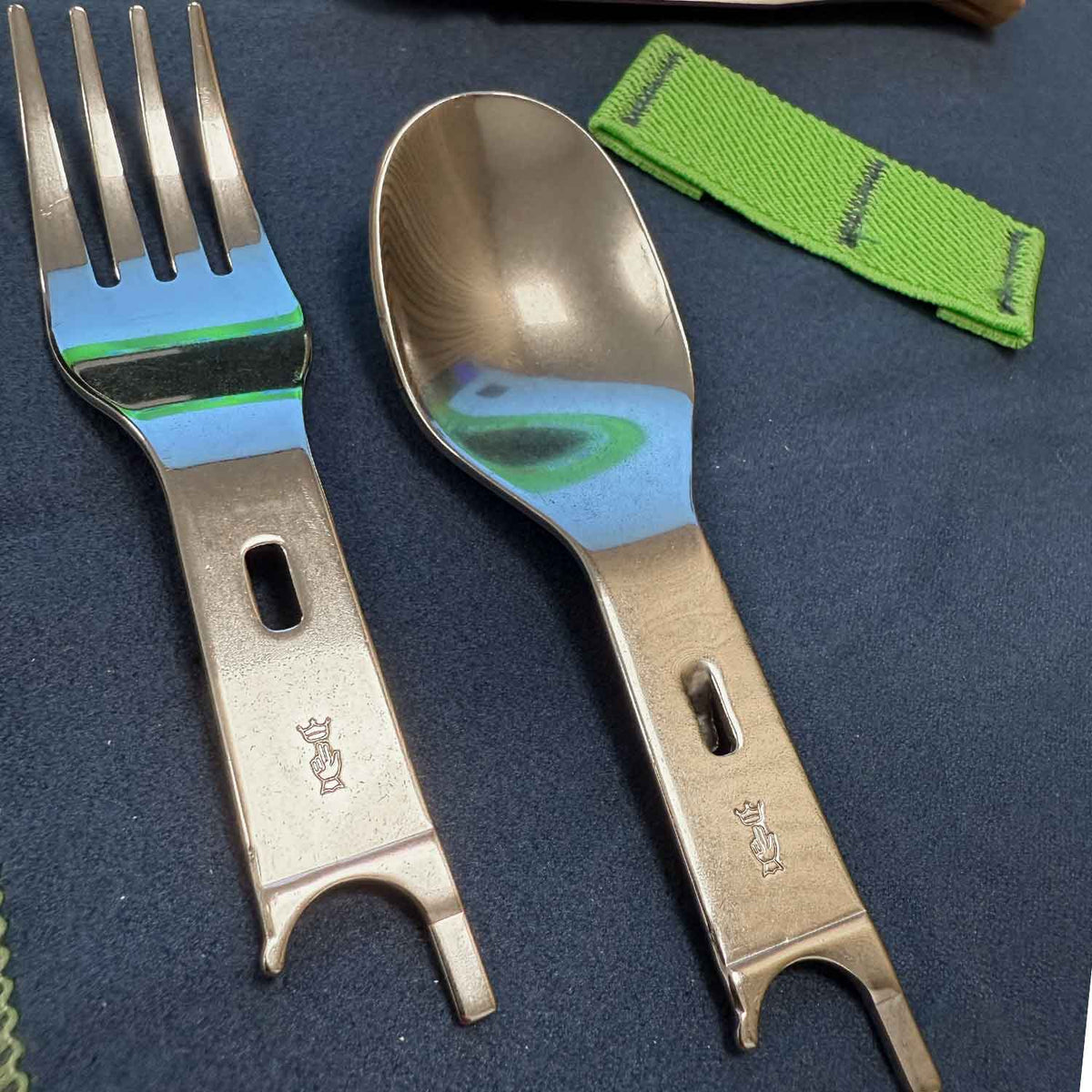Opinel Picnic Plus – 4-teiliges Picknick- und Campingbesteck Set mit Etui – Detailansicht