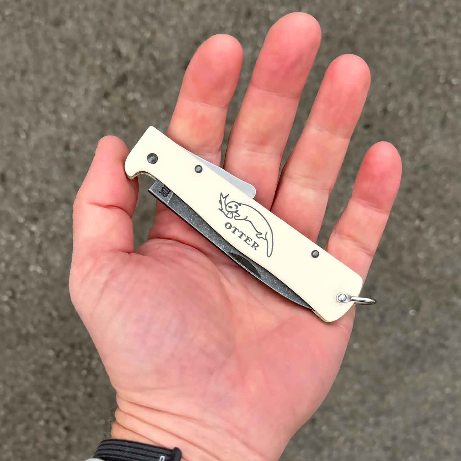 Otter Mercator Creme Taschenmesser stonewashed C75 Stahl (10-126 rg stone) – Detailansicht