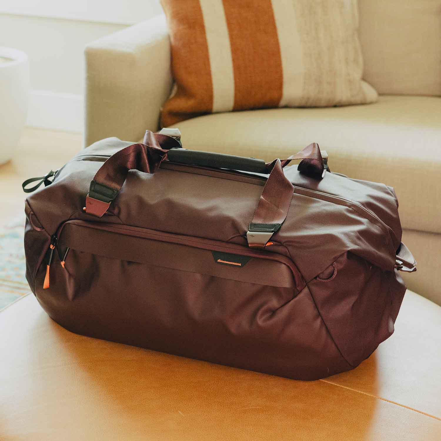 Peak Design Travel Duffel 50 Liter – Eclipse violett Reise verreisen in violett (Eclipse)