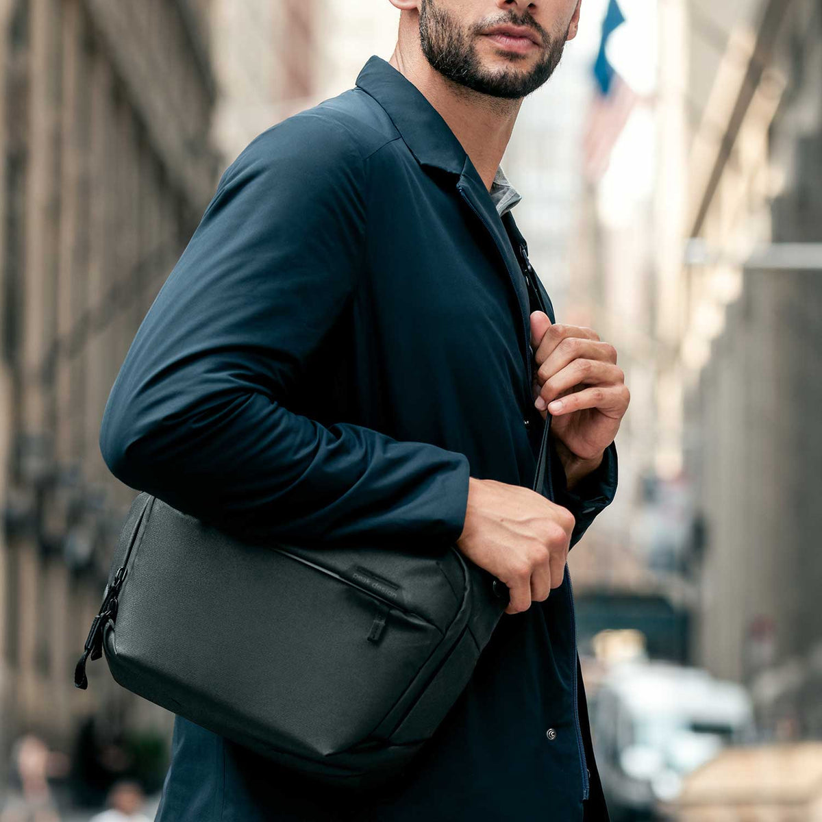 Peak Design Everyday Sling Bag 6L – Foto- und Umhängetasche in 5 Farben – Detailansicht