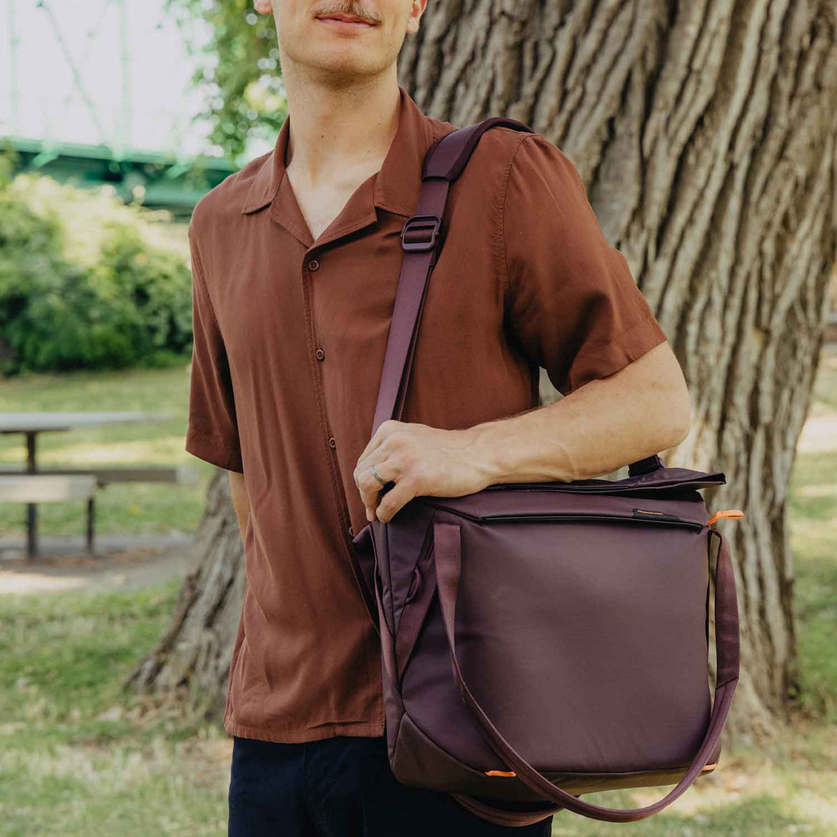 Peak Design Everyday Tote 15L – Kamera fotografie in violett (Eclipse)