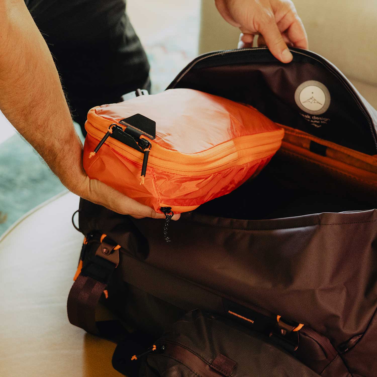 Peak Design Packing Cubes 9L – Packwürfel mit Kompressionsfunktion – Detailansicht