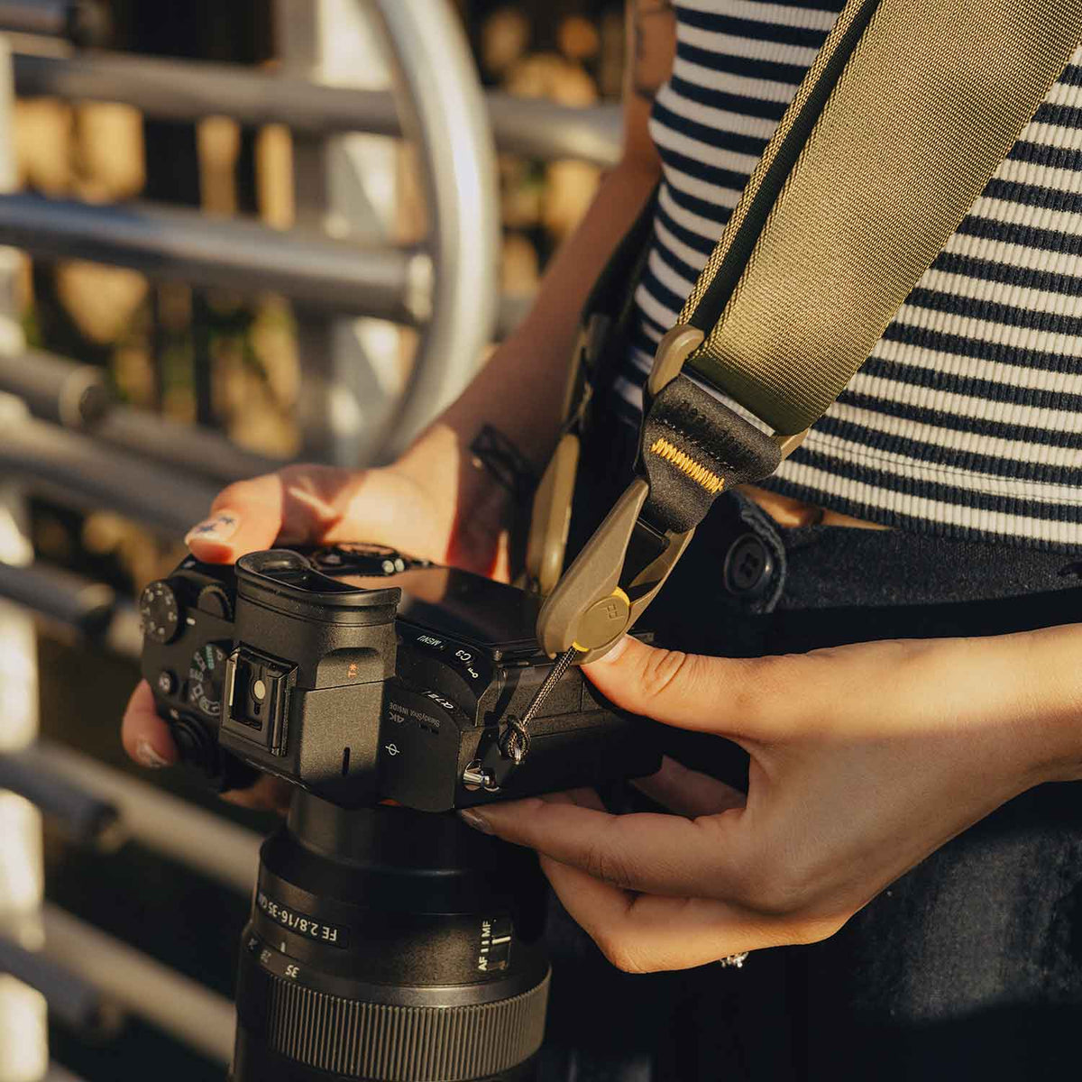 Peak Design Slide – Premium Kameragurt für DSLR und Systemkameras, Farbe schwarz – Peakdesign slide kelp kamera