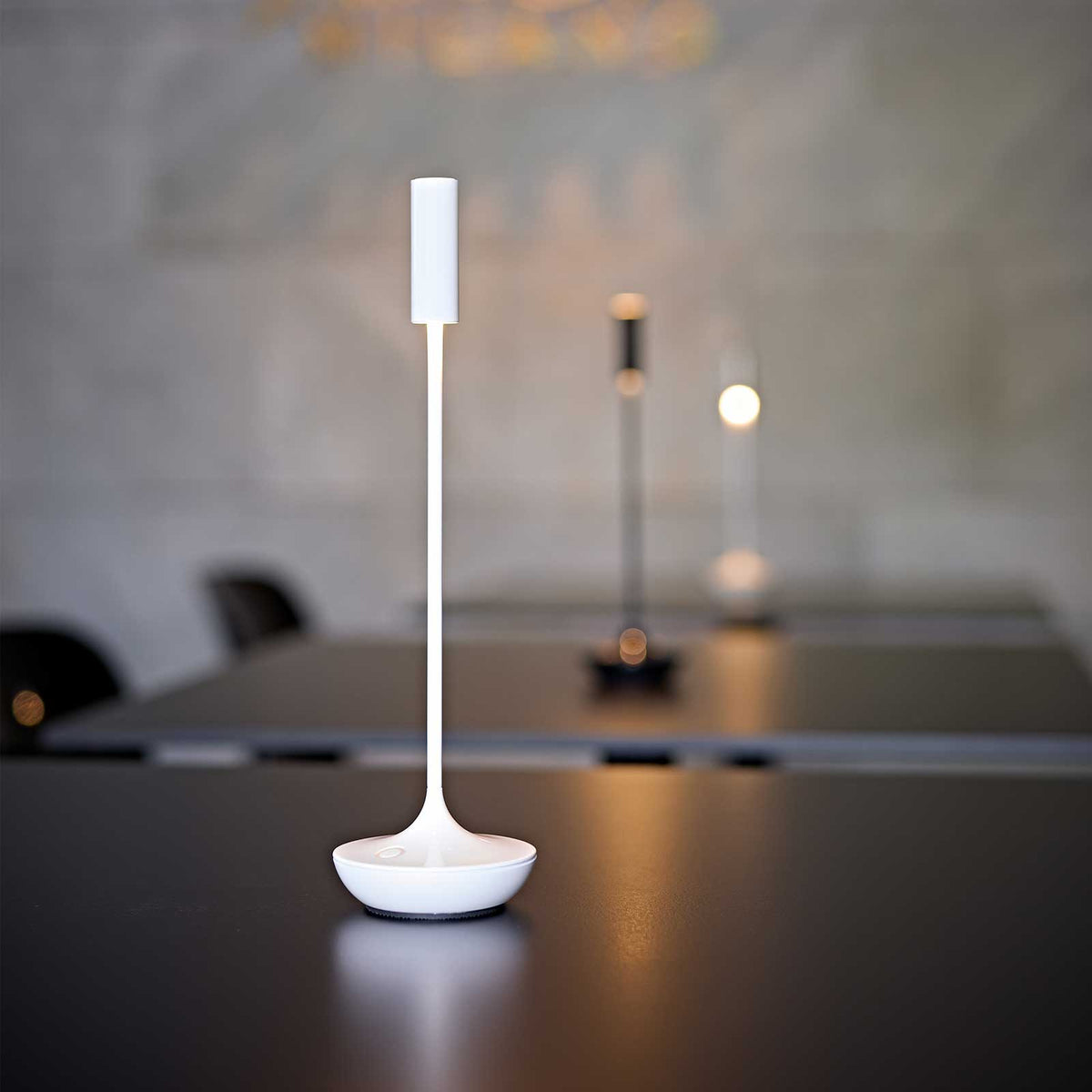 Sigor Nucandle Keramikweiß – 31 cm Akku-Tischleuchte mit Touch-Dimmer & 2700 K