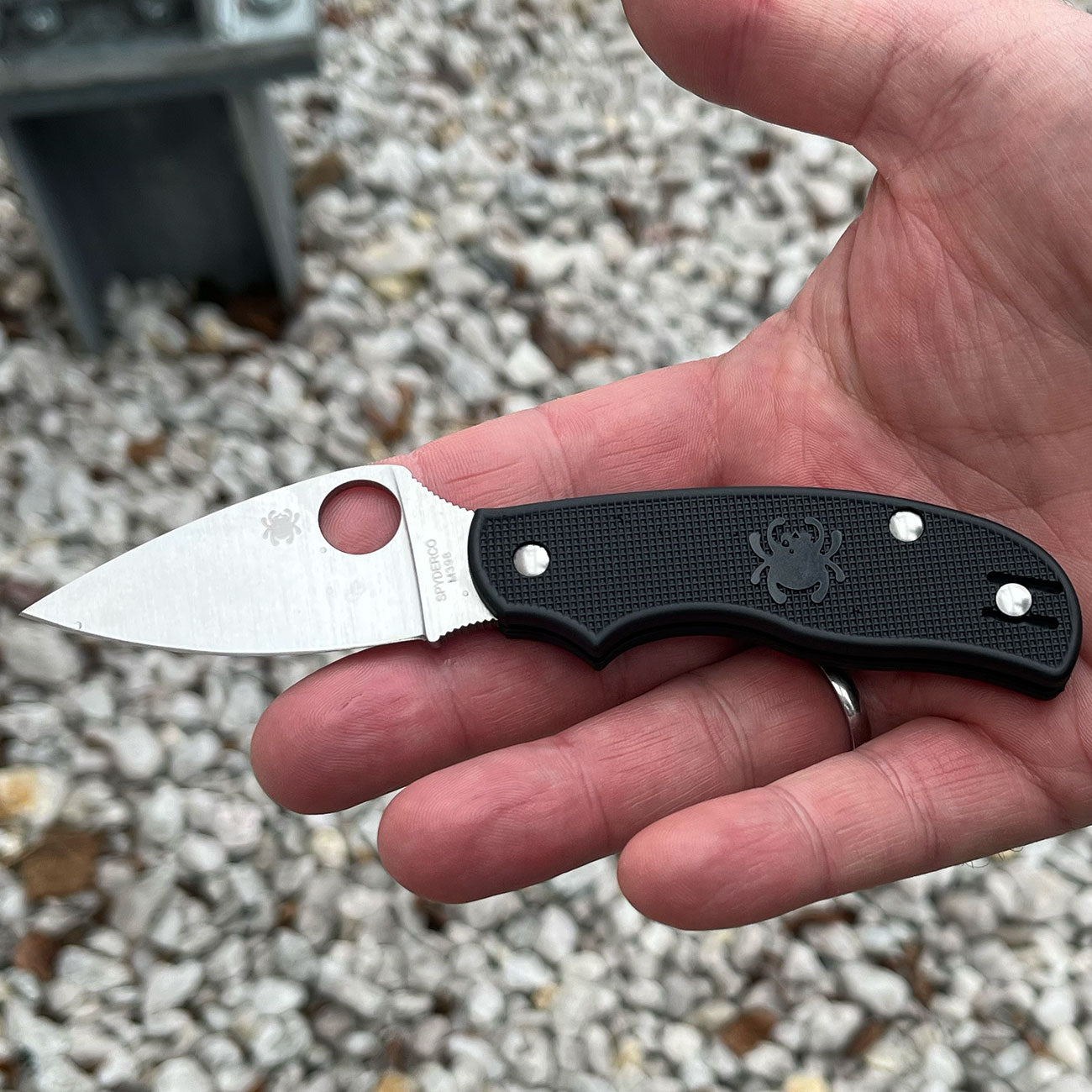Spyderco Urban Lightweight Taschenmesser – Detailansicht