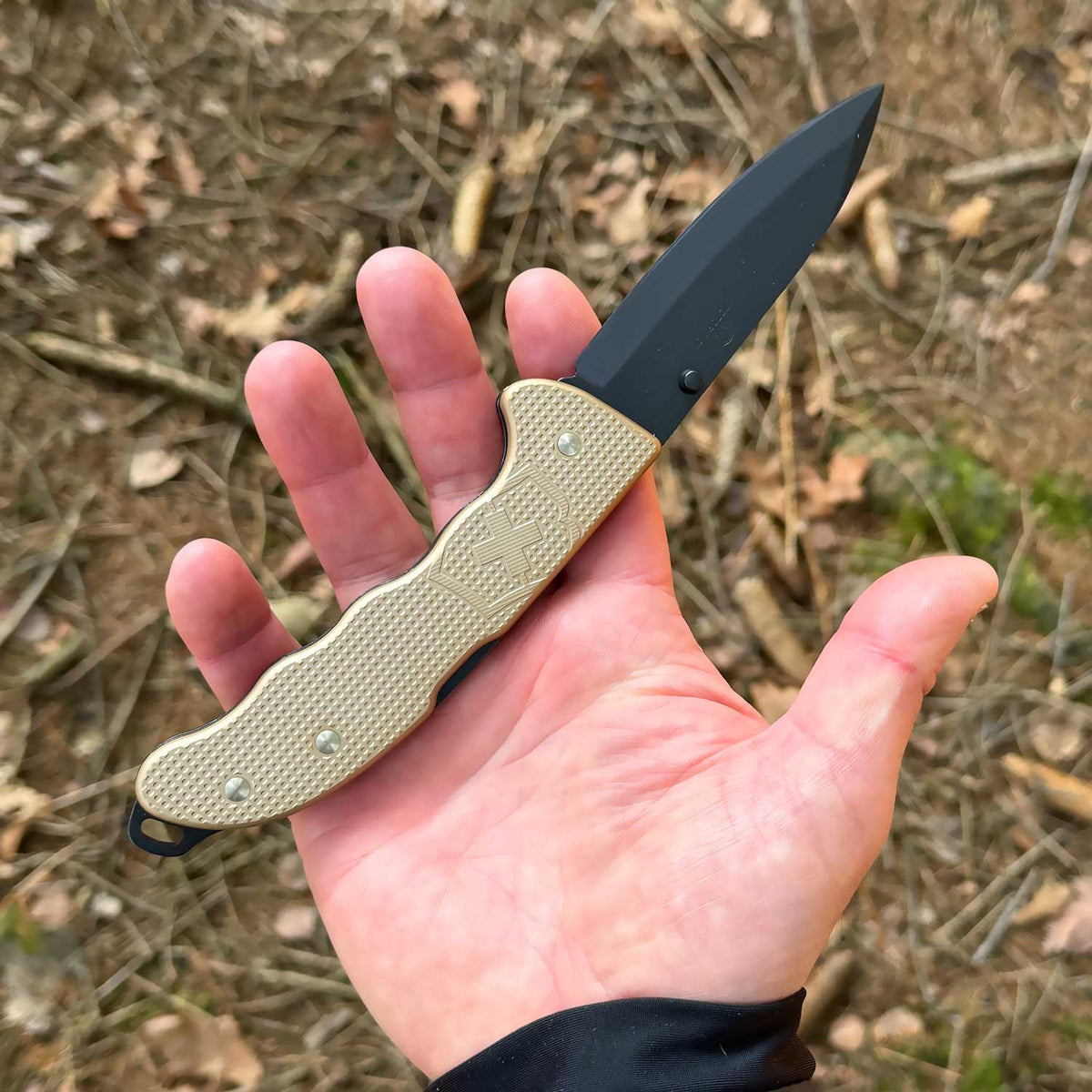 Victorinox Evoke BSH Alox - robustes Schweizer Taschenmesser – Produktansicht des Messers – Detailansicht 15