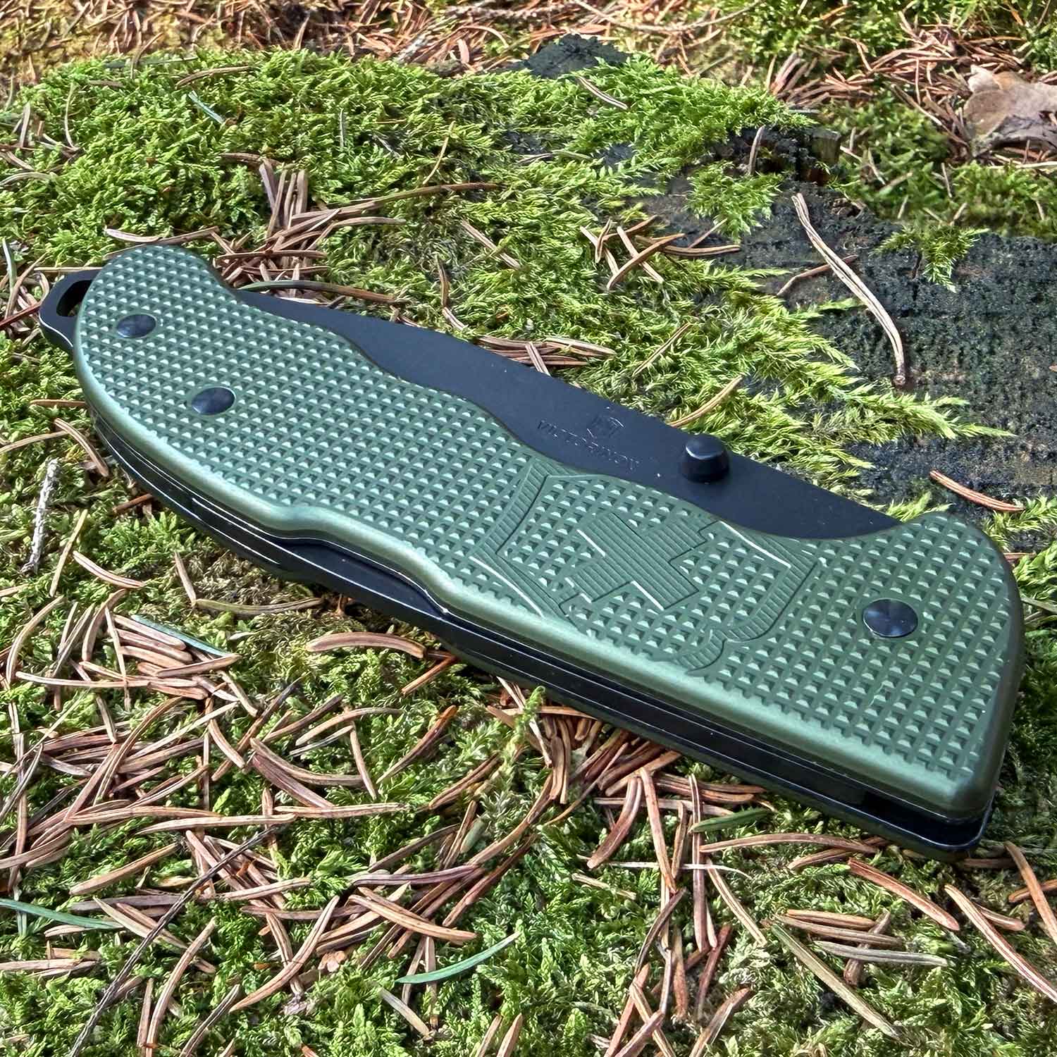 Victorinox Evoke BSH Alox - robustes Schweizer Taschenmesser – Detailansicht