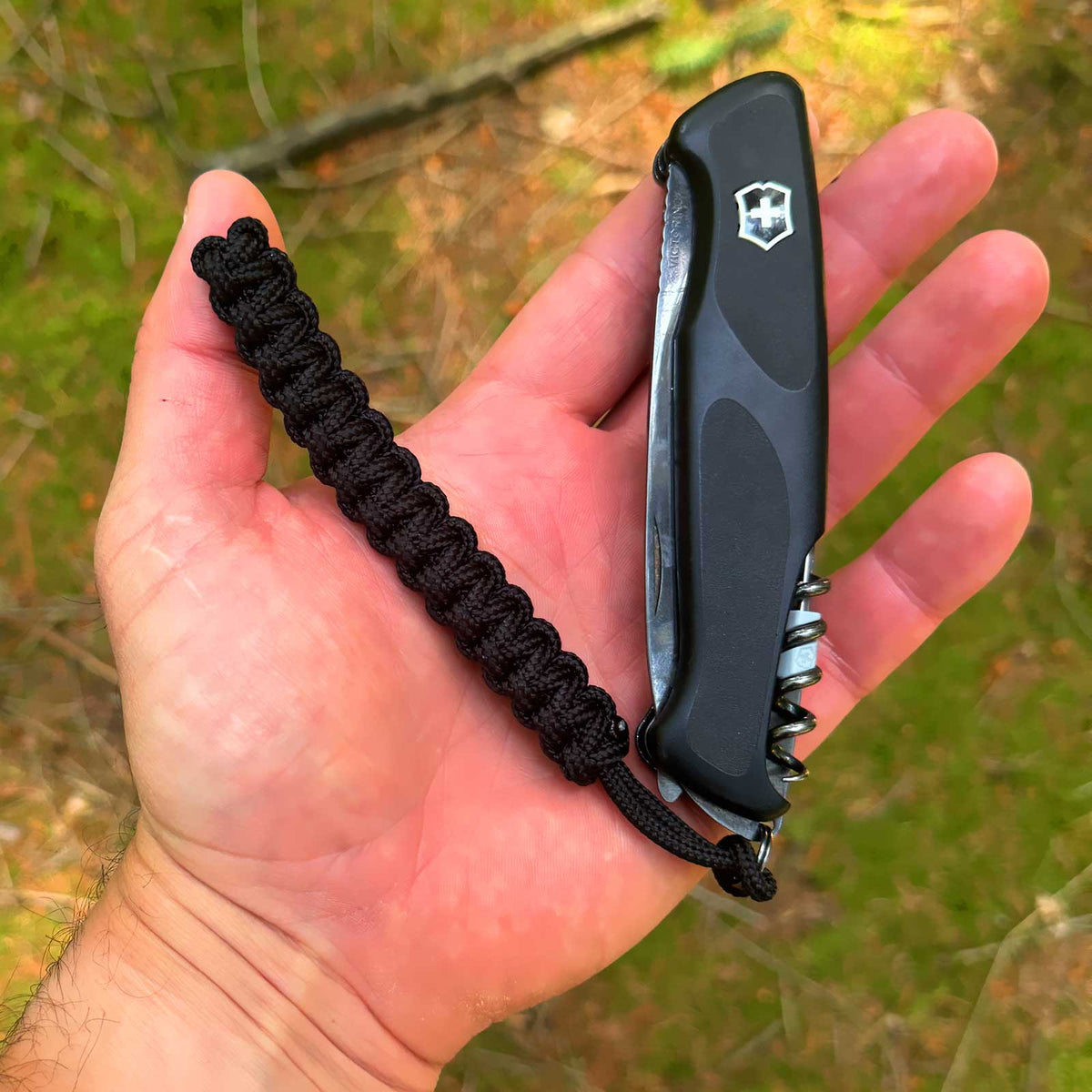 Victorinox Paracord-Anhänger – 11 cm Trageschlaufe für Taschenmesser in 5 Farben – Victorinox paracord anhaenger schwarz