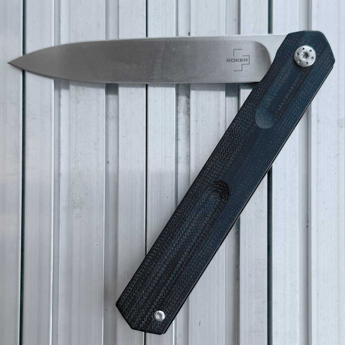 Böker Plus Kyoto – Taschenmesser mit D2-Klinge, G10 Griff, Titanclip & Nylon-Etui