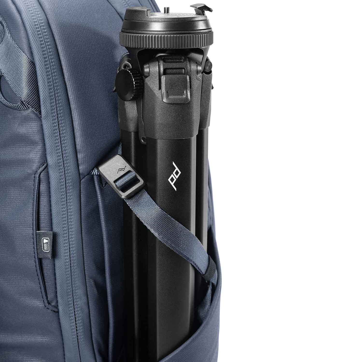 Peak Design Travel Backpack 30L - flexibler Reise- und Kamerarucksack in 6 Farben – Detailansicht