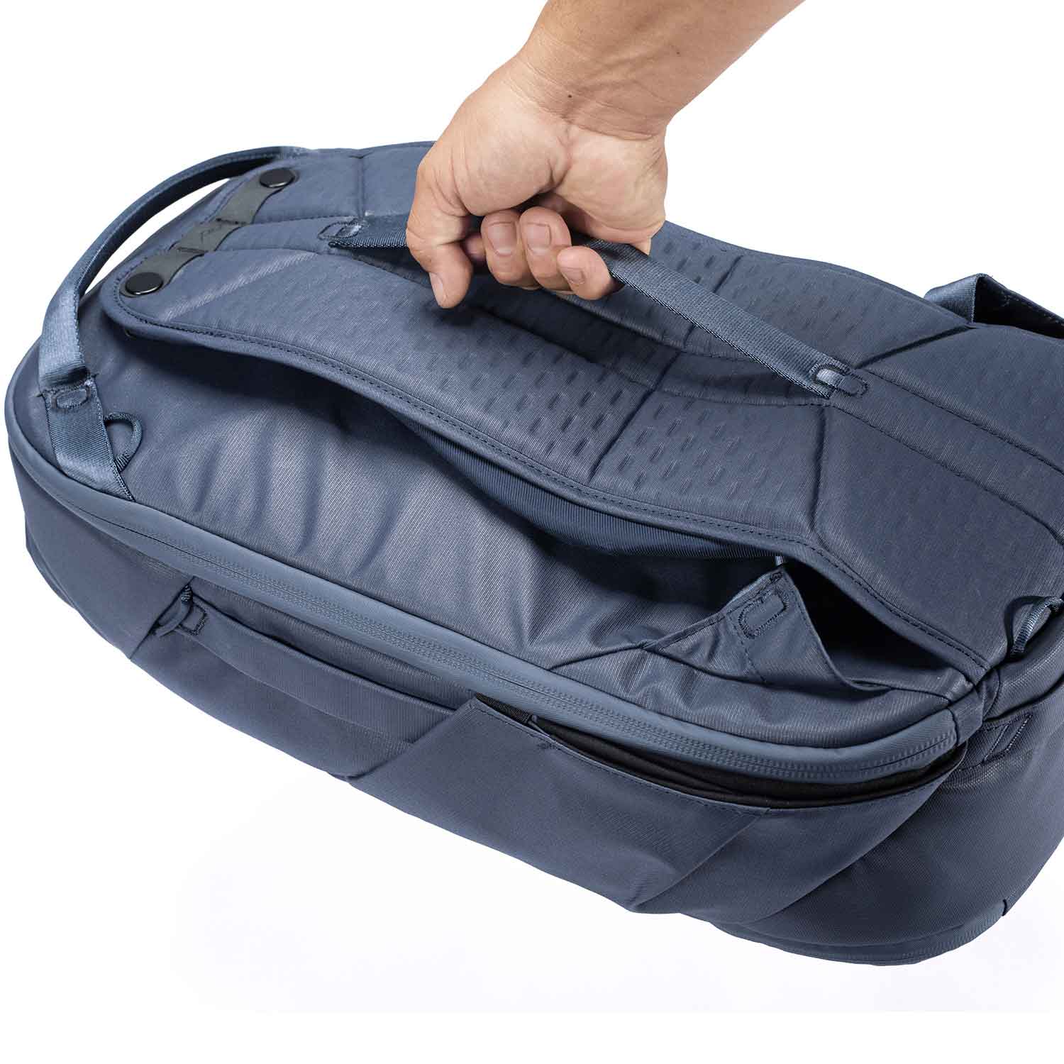 Peak Design Travel Backpack 30L - flexibler Reise- und Kamerarucksack in 6 Farben – Detailansicht