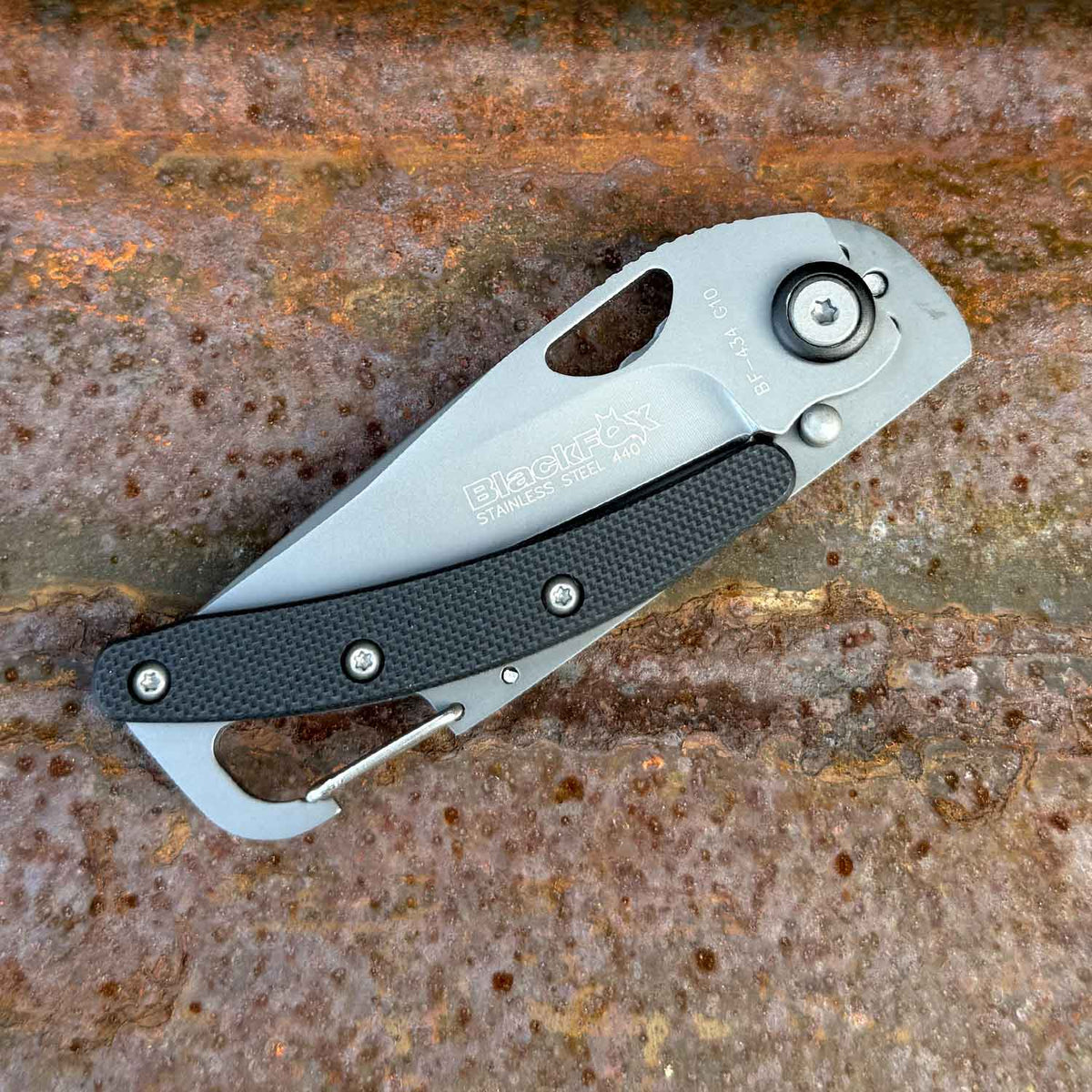 BlackFox F-434 G10 – kompaktes Taschenmesser mit Clip & Karabiner – Detailansicht