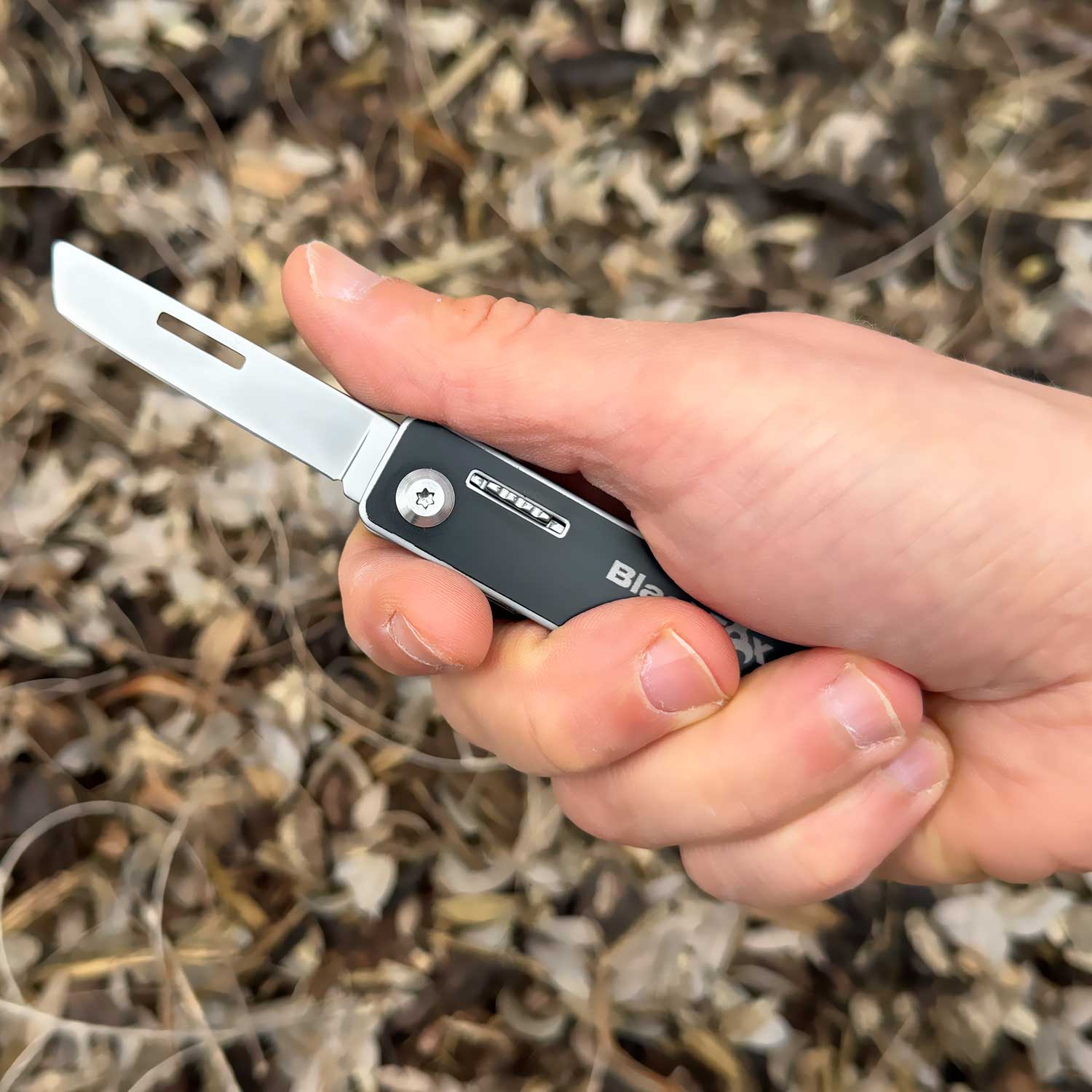 BlackFox Pocket Boss Black Multitool 9 Funktionen – Detailansicht