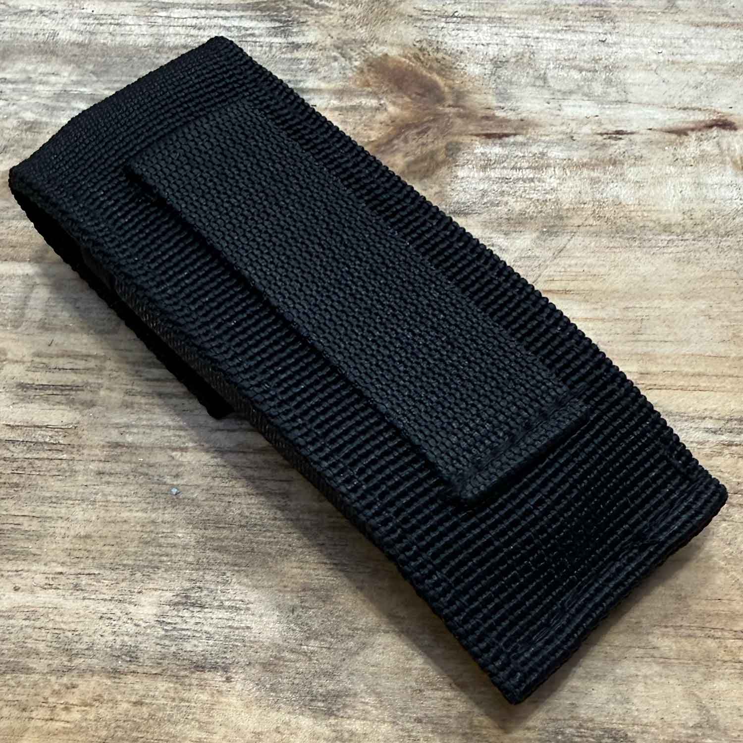 Böker Plus All Black Pro – Taschenmesser mit D2-Klinge & Tip-Up Clip – Detailansicht