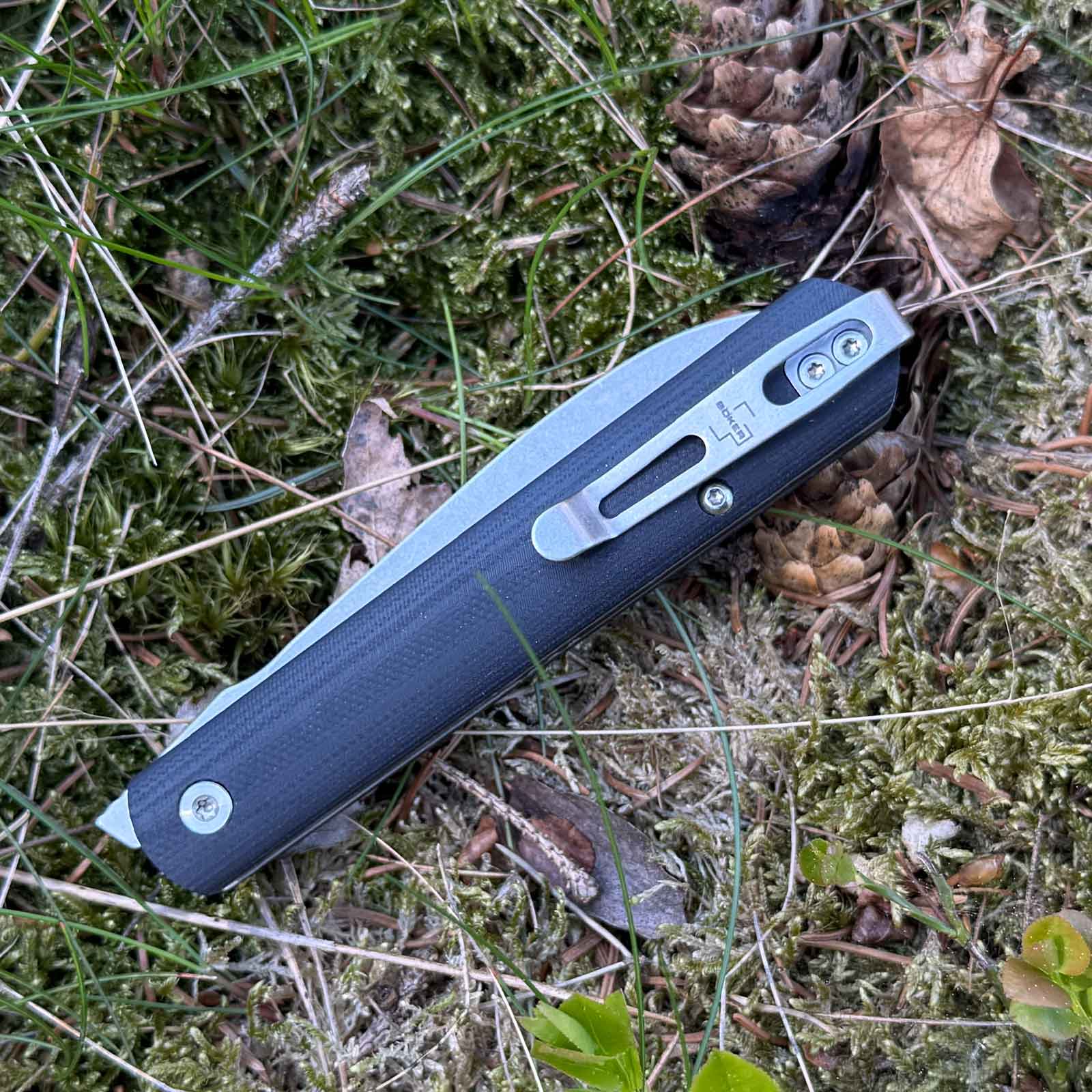 Böker Plus Fructis Taschenmesser – Clip und Befestigung