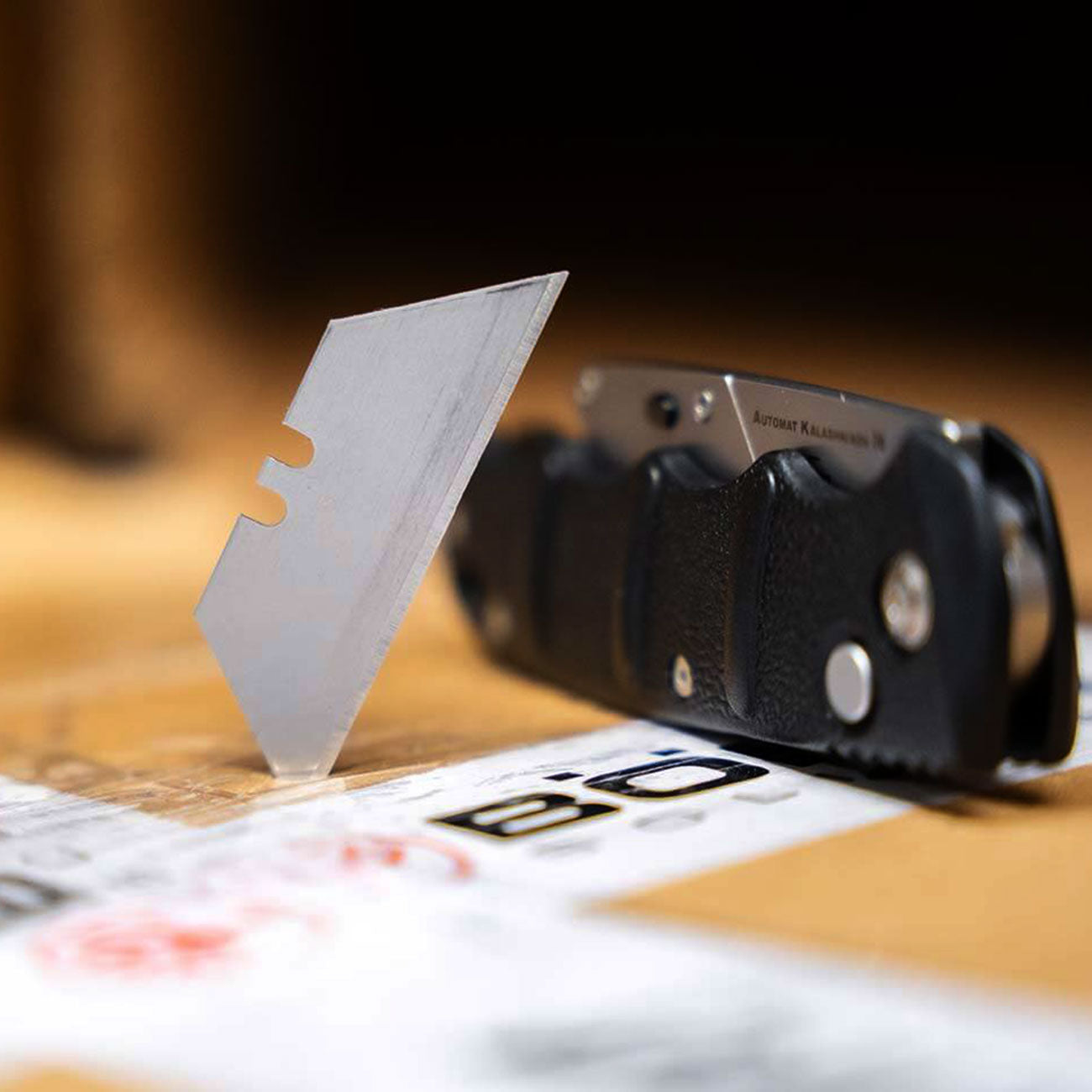 Böker Plus Kalashnikov Boxcutter Taschenmesser – Detailansicht