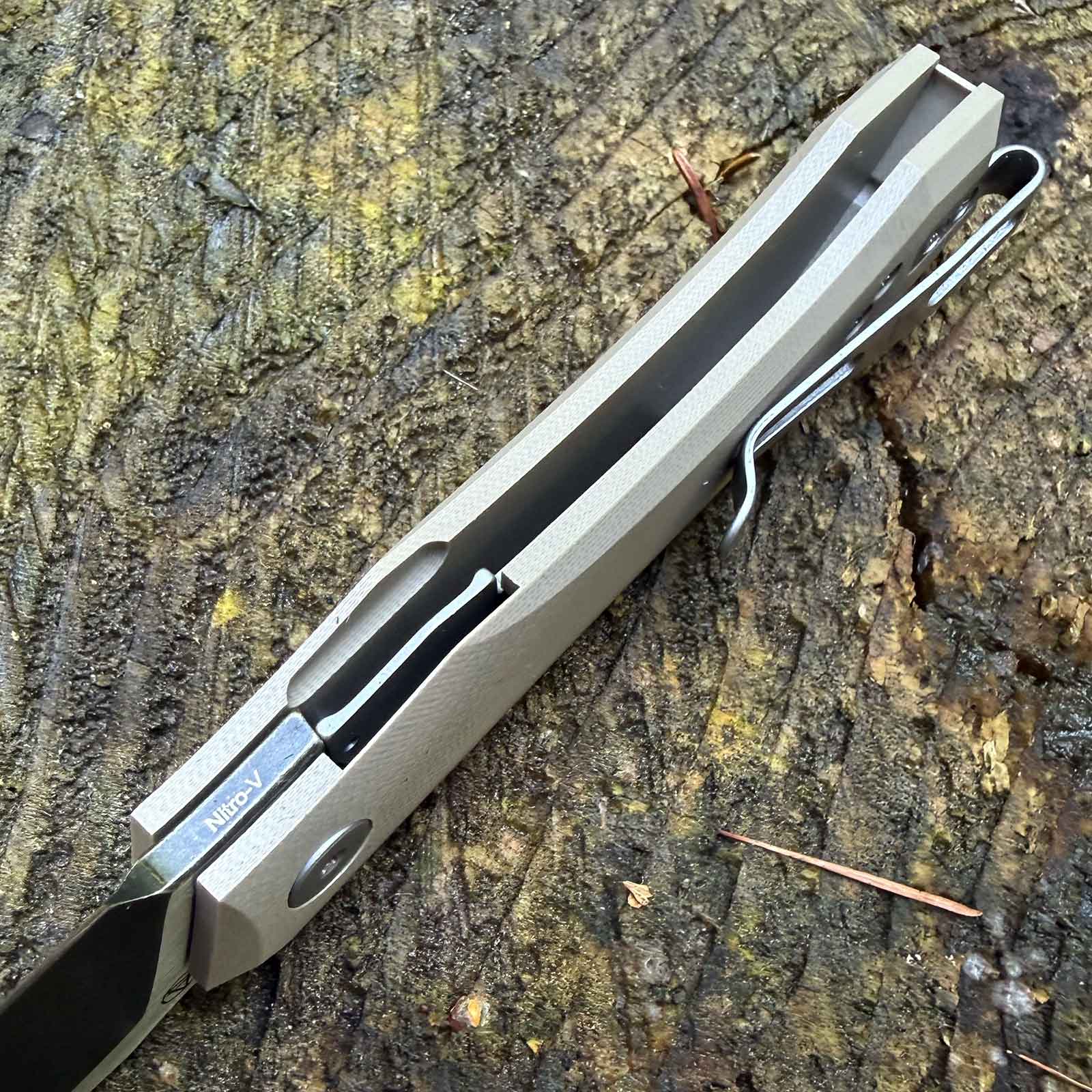 Böker Plus Kazy – Taschenmesser mit Nitro-V-Klinge & Deep-Carry-Clip