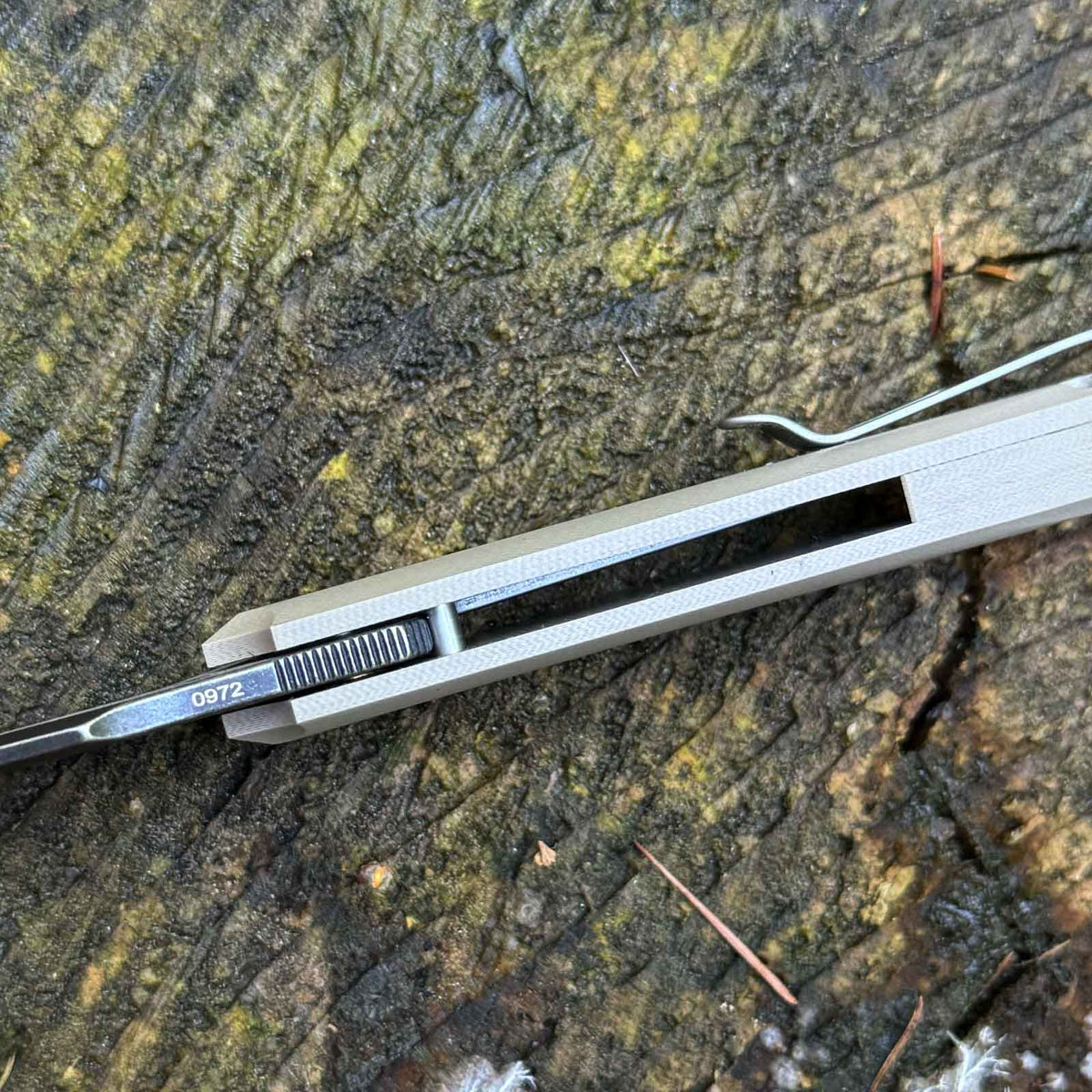 Böker Plus Kazy – Taschenmesser mit Nitro-V-Klinge & Deep-Carry-Clip