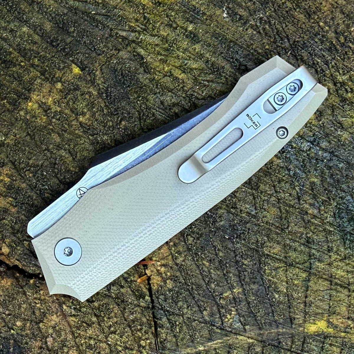 Böker Plus Kazy – Taschenmesser mit Nitro-V-Klinge & Deep-Carry-Clip