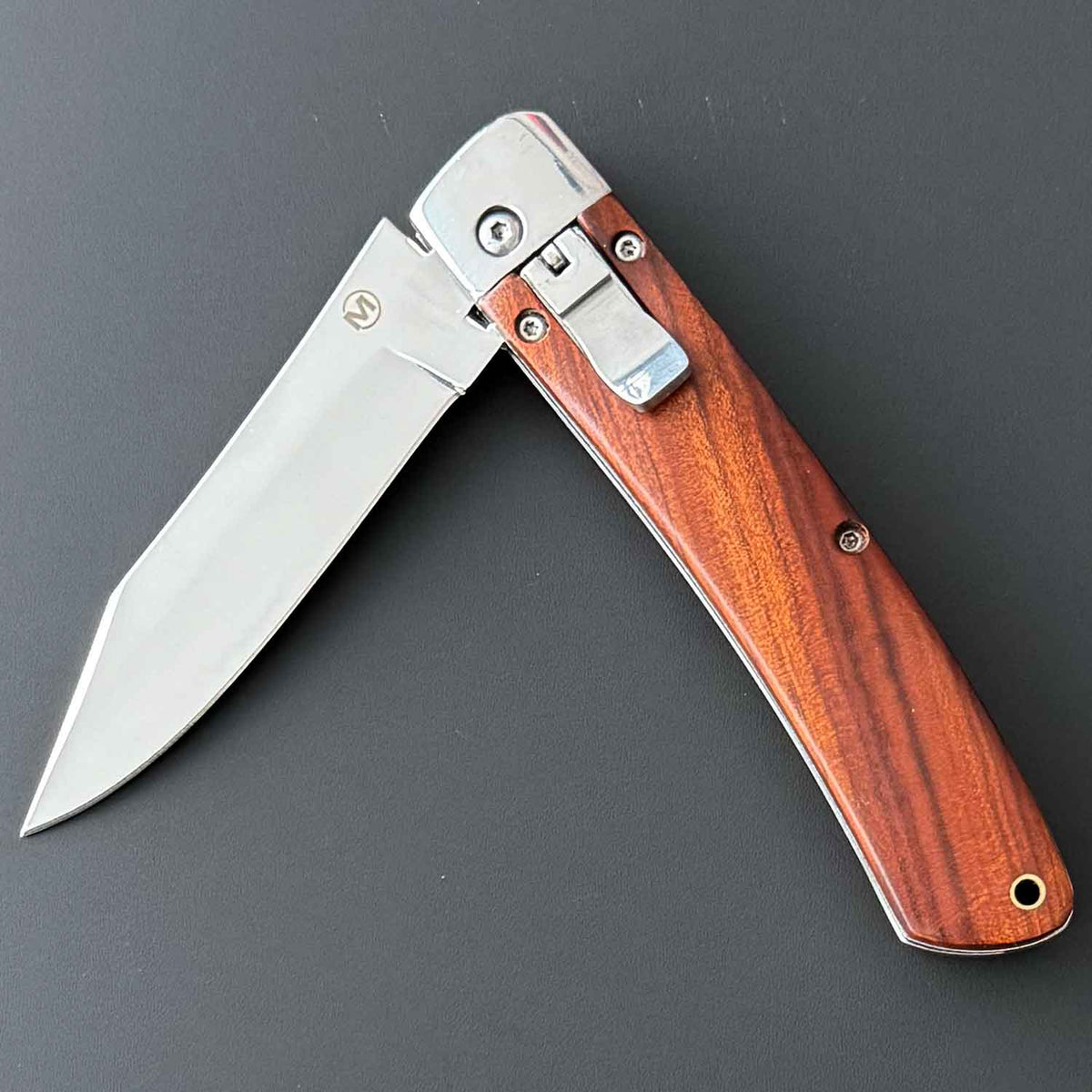 Magnum Automatic Classic – Automatik-Taschenmesser mit Palisanderholz – Detailansicht
