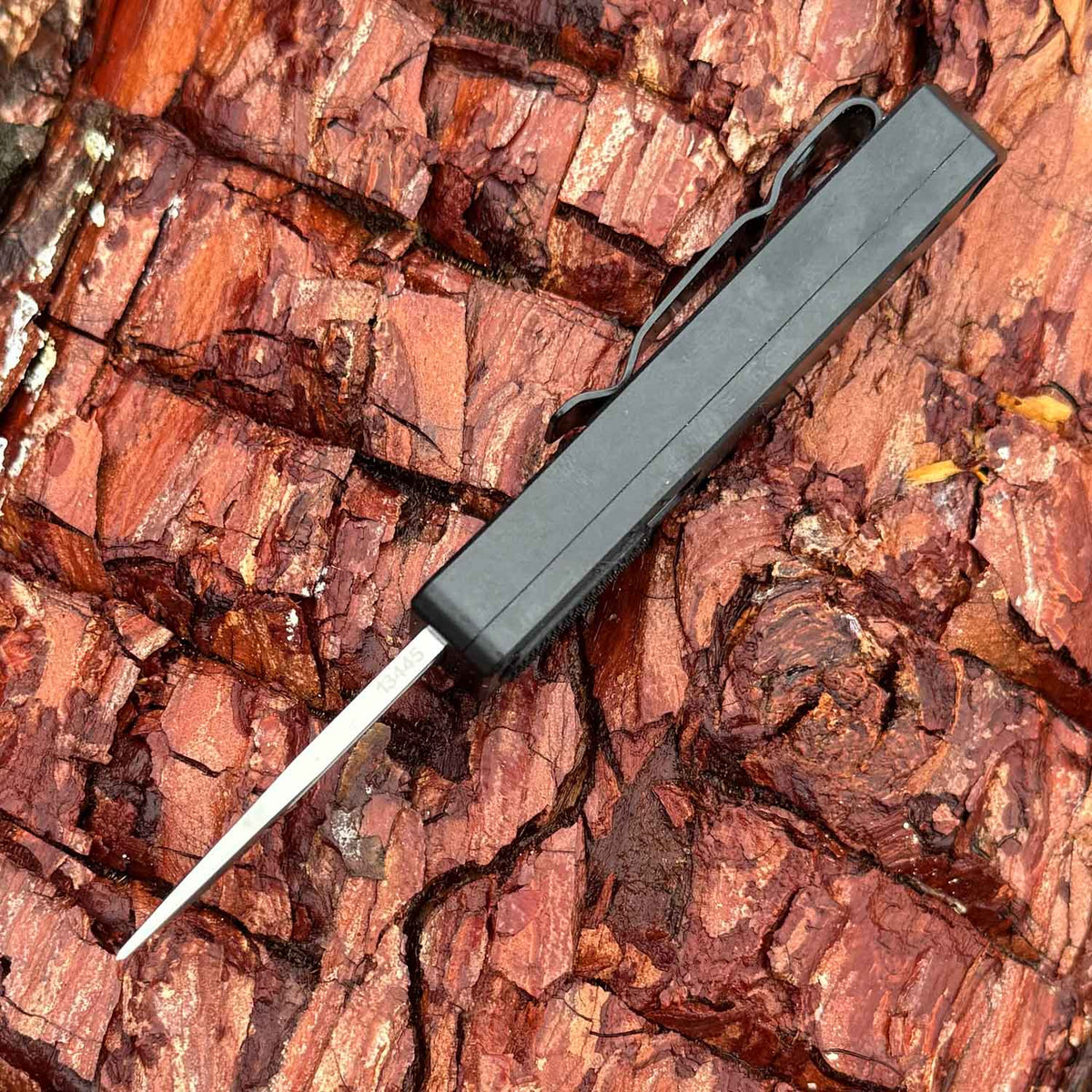 Böker Plus Micro USB OTF Taschenmesser - Detail von oben