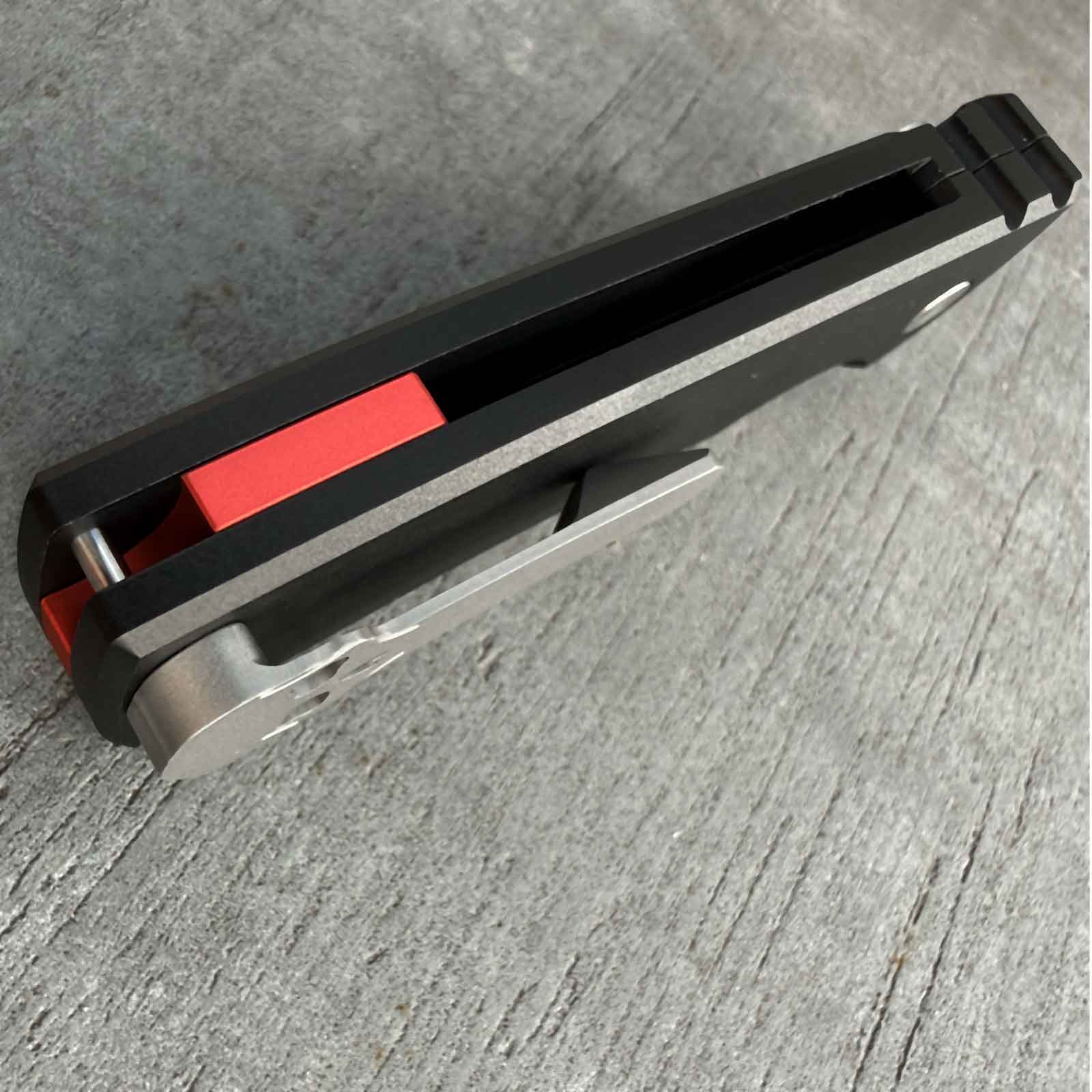 Böker Mini Redencion 42a Taschenmesser - Ansicht Messerrücken
