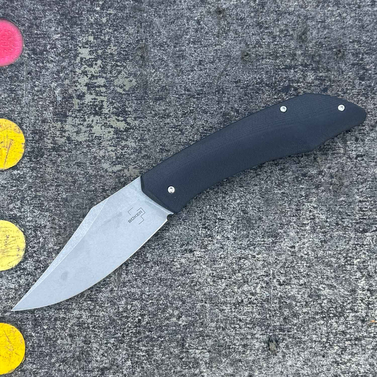 Böker Plus SamoSaur – Stonewash Taschenmesser mit D2-Klinge & G10-Griff – Detailansicht