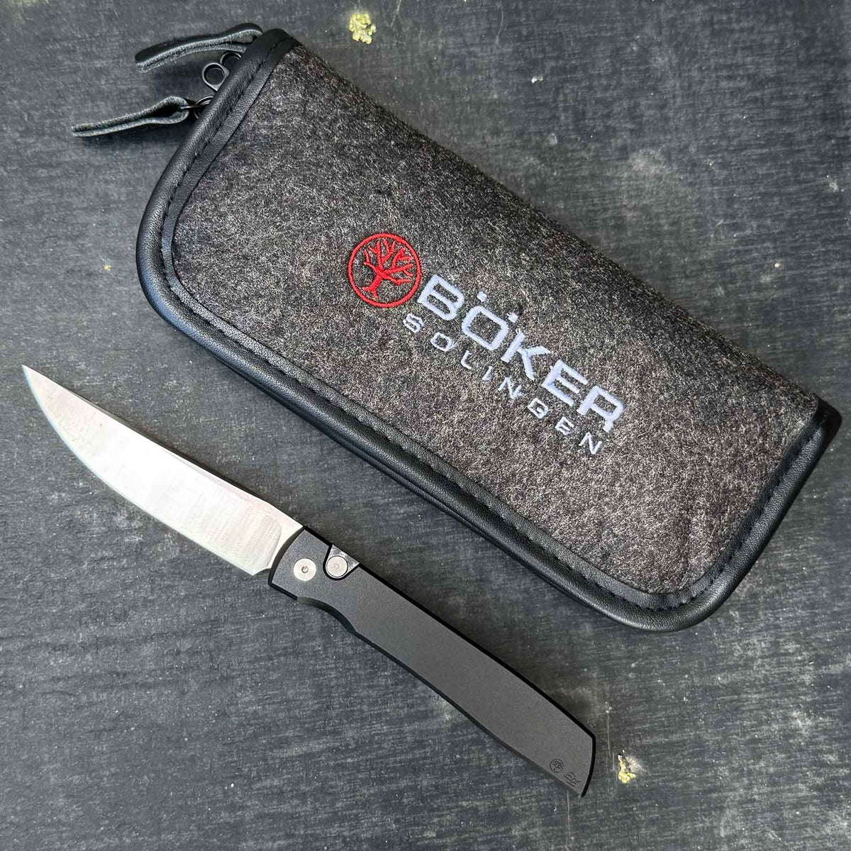 Böker Urban Trapper NonLock 42 – Im urbanen Einsatz – Detailansicht 2