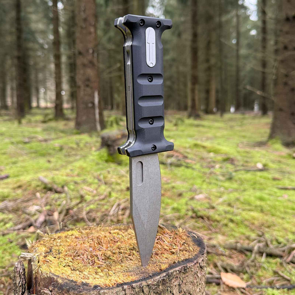 Böker Plus Extension Knife – Verlängerungsmesser mit D2 Klinge und Kydexscheide – Produktansicht des Messers – Detailansicht 7