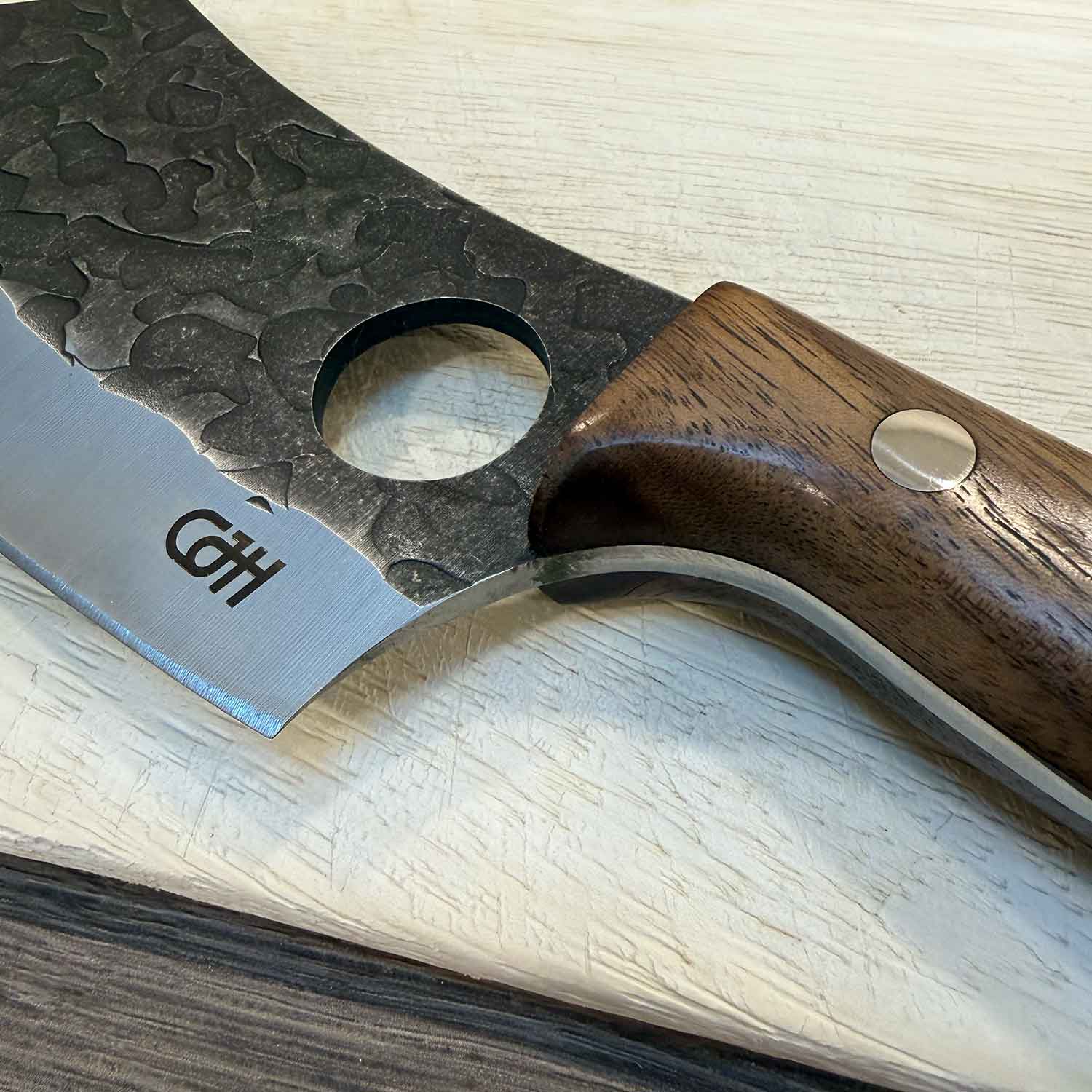 Herbertz CJH Outdoor Kochmesser mit Walnussholzgriff – Detailansicht