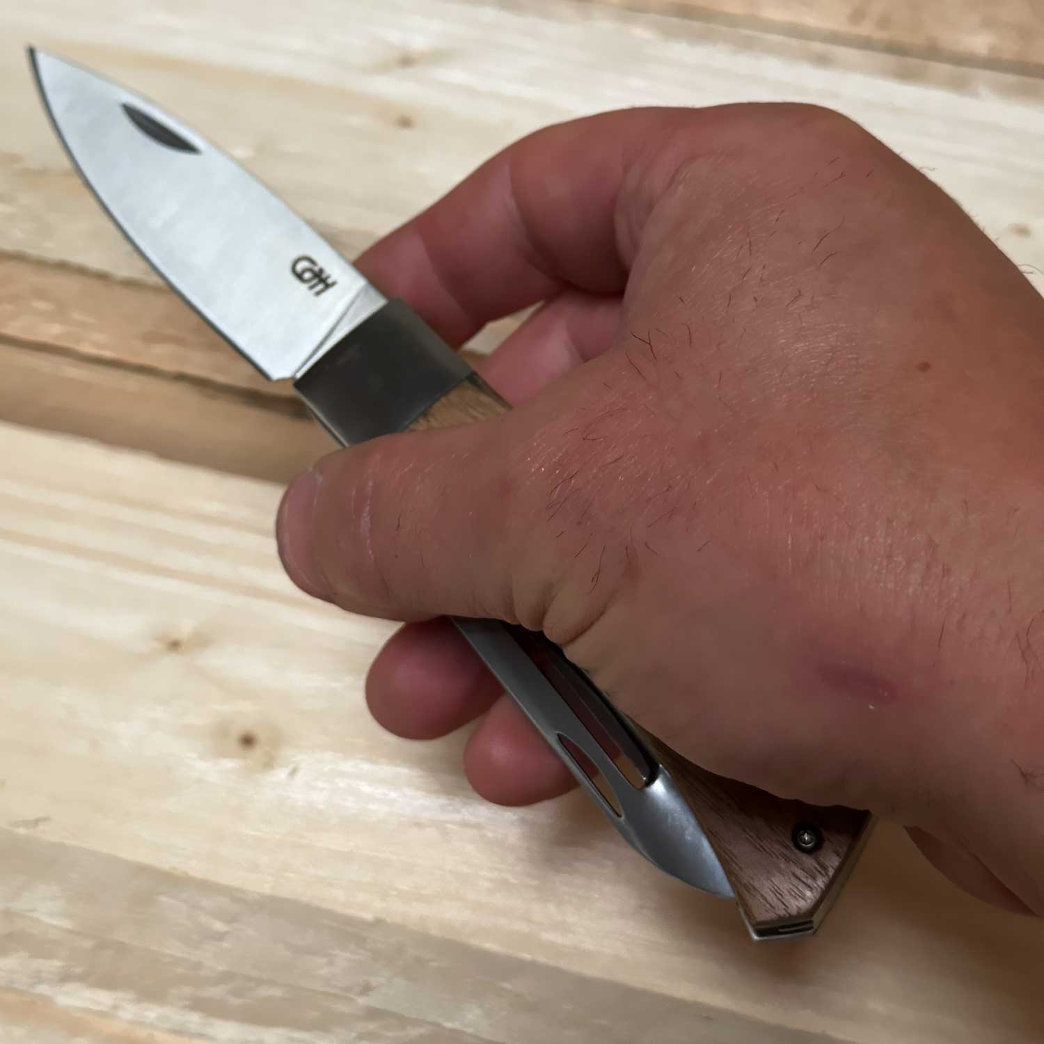 Herbertz CJH Outdoor Kochmesser – Mit Gemüseschäler und Fischschupper – Detailansicht