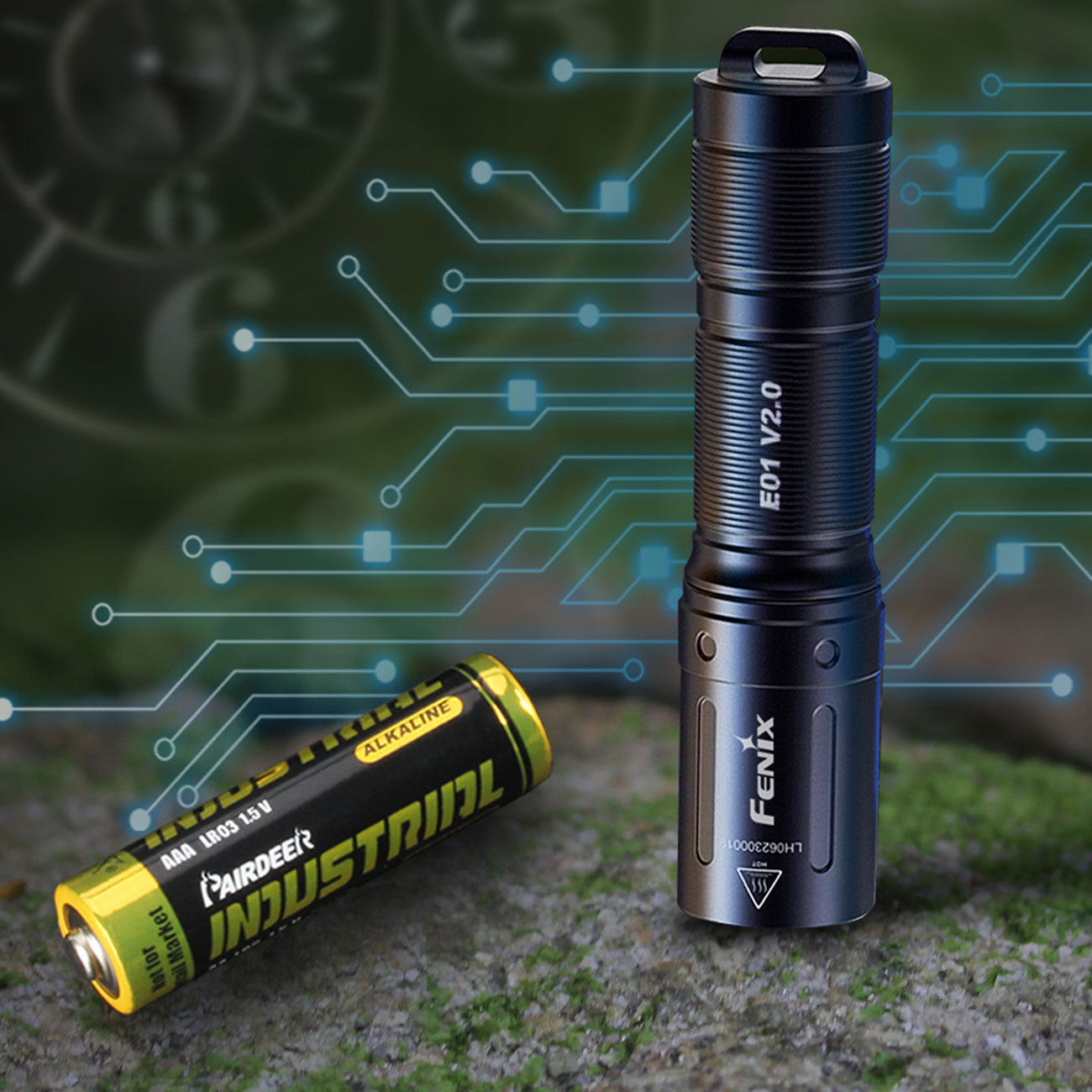Fenix E01 V2.0 LED Schlüsselbundleuchte, AAA Batterie, Akku, EDC, Einhandbedienung – Detailansicht