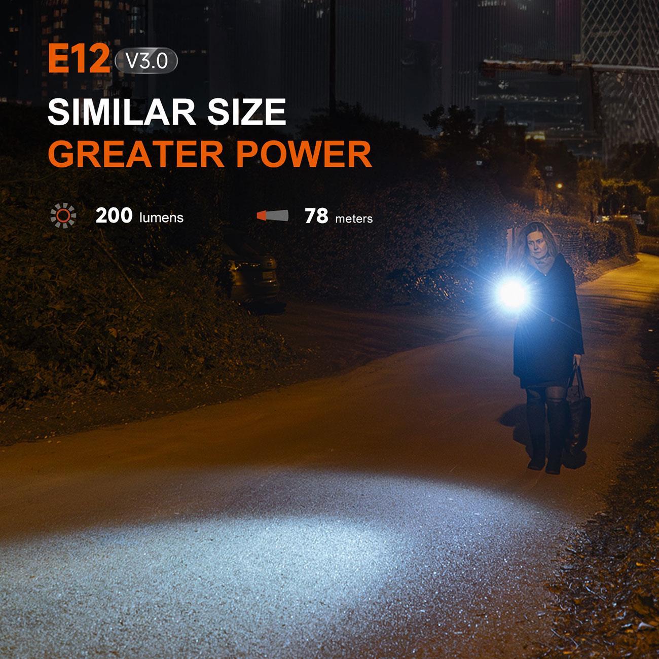Fenix E12 V3.0 LED Taschenlampe mit AA Batterie 200 Lumen – Detailansicht