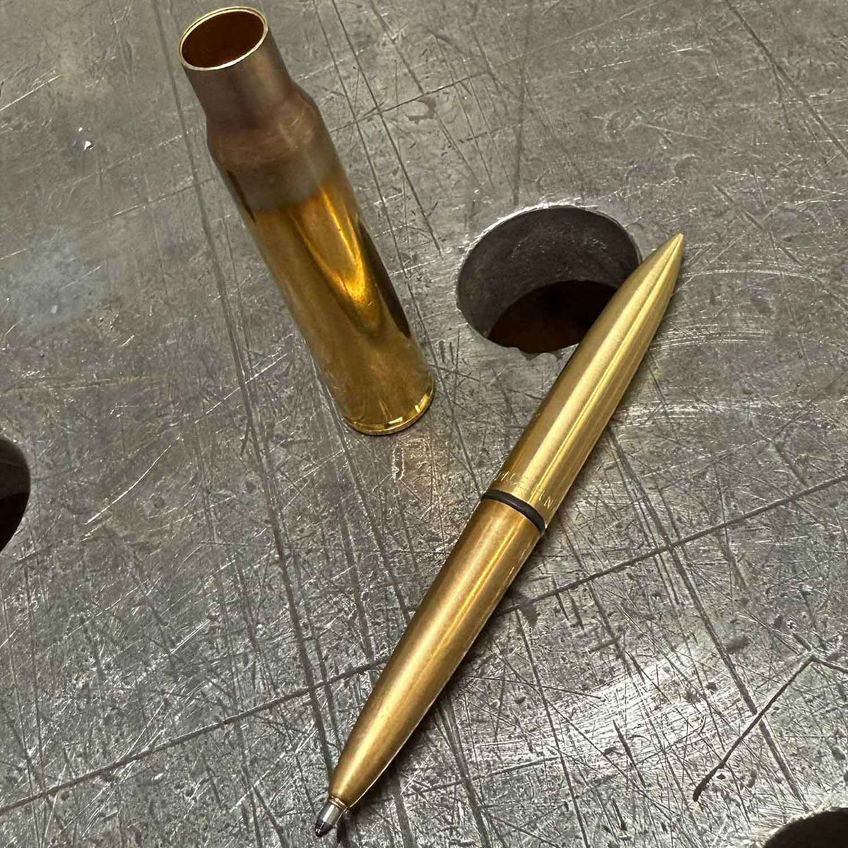 Fisher Space Pen .338 Lapua Magnum - Tactical Pen Kugelschreiber im Patronenformat